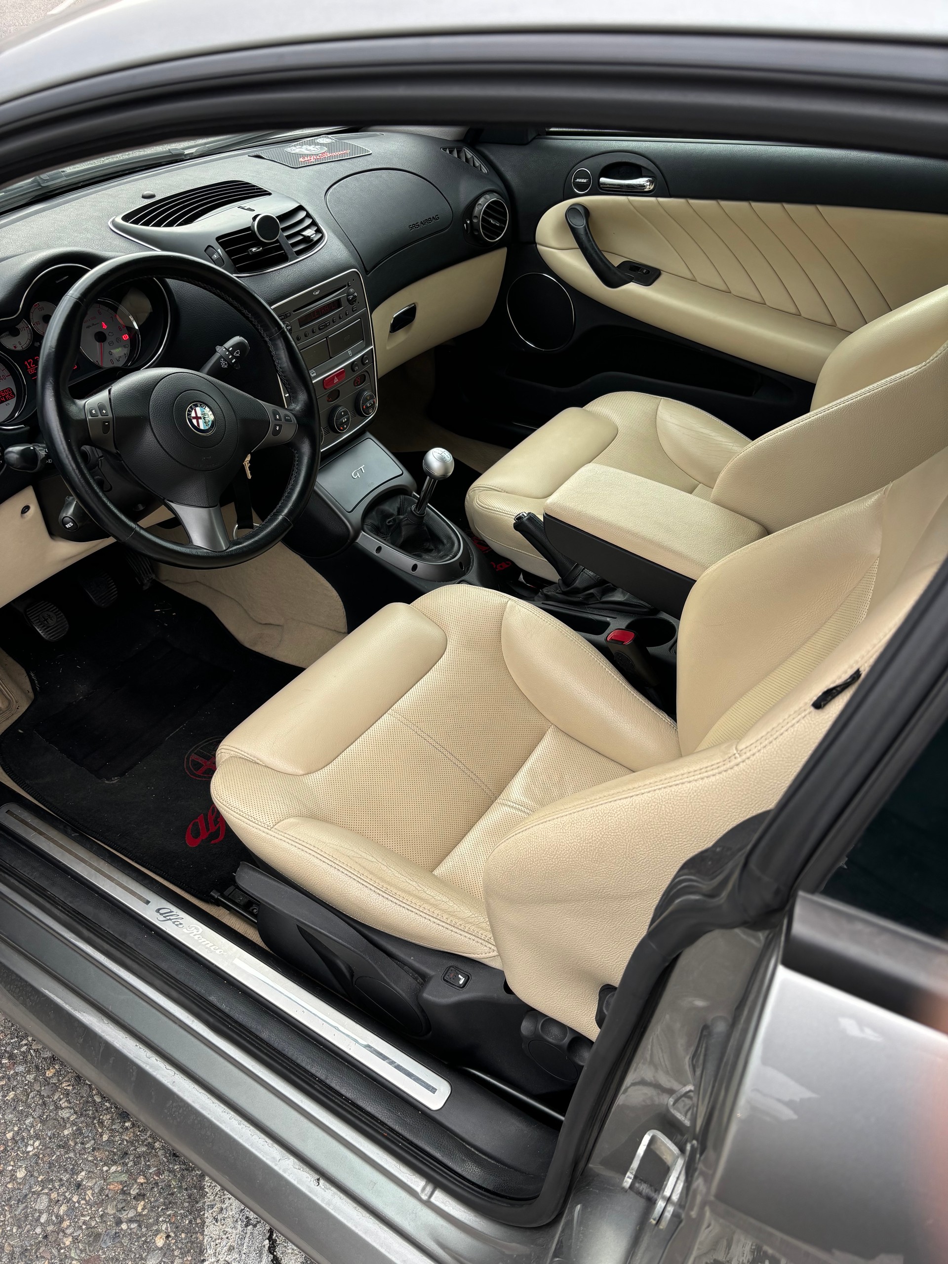 ALFA ROMEO 2.0 JTS Destictive-image-2