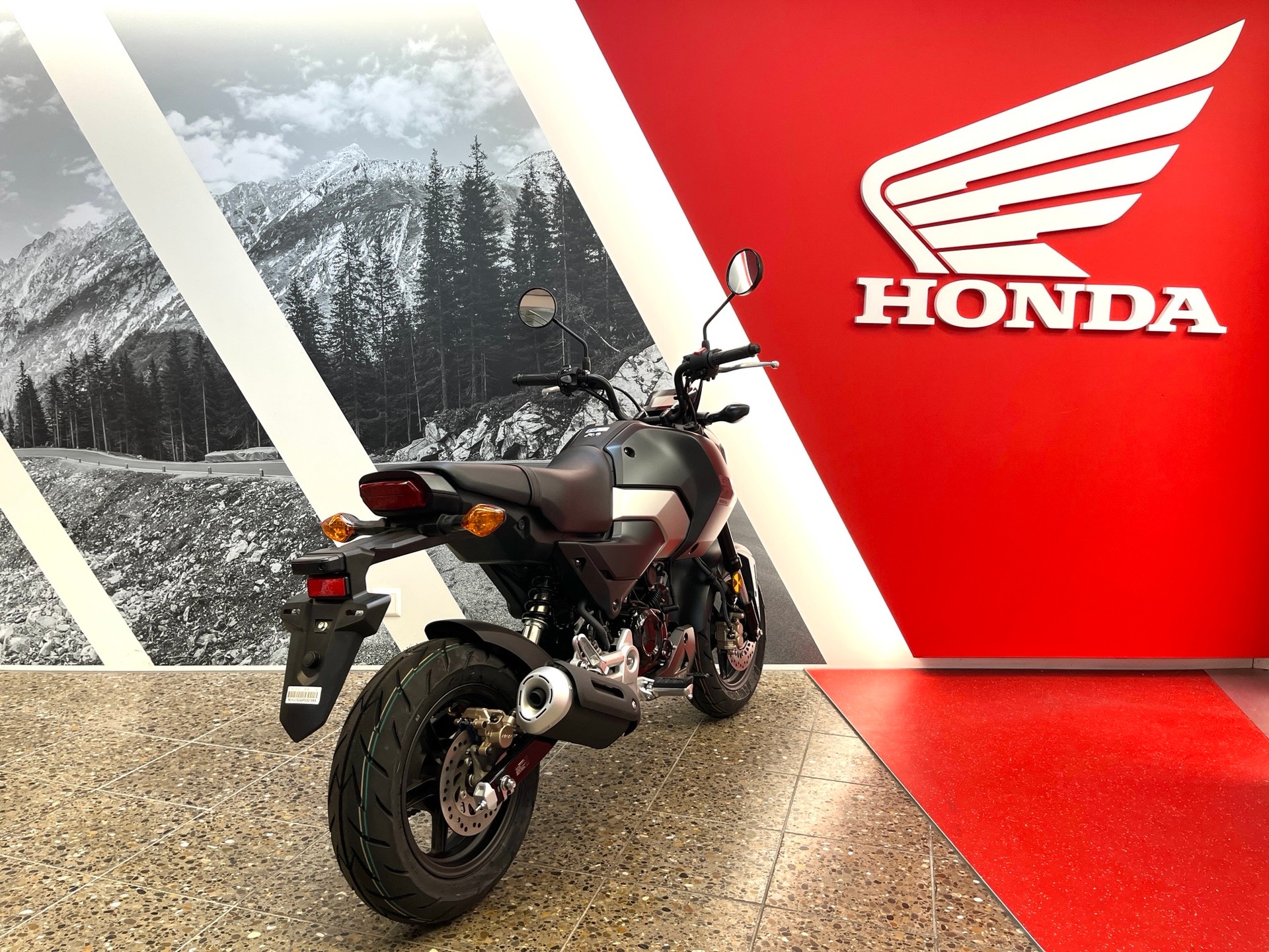 HONDA MSX 125 GROM-showroom-element-3