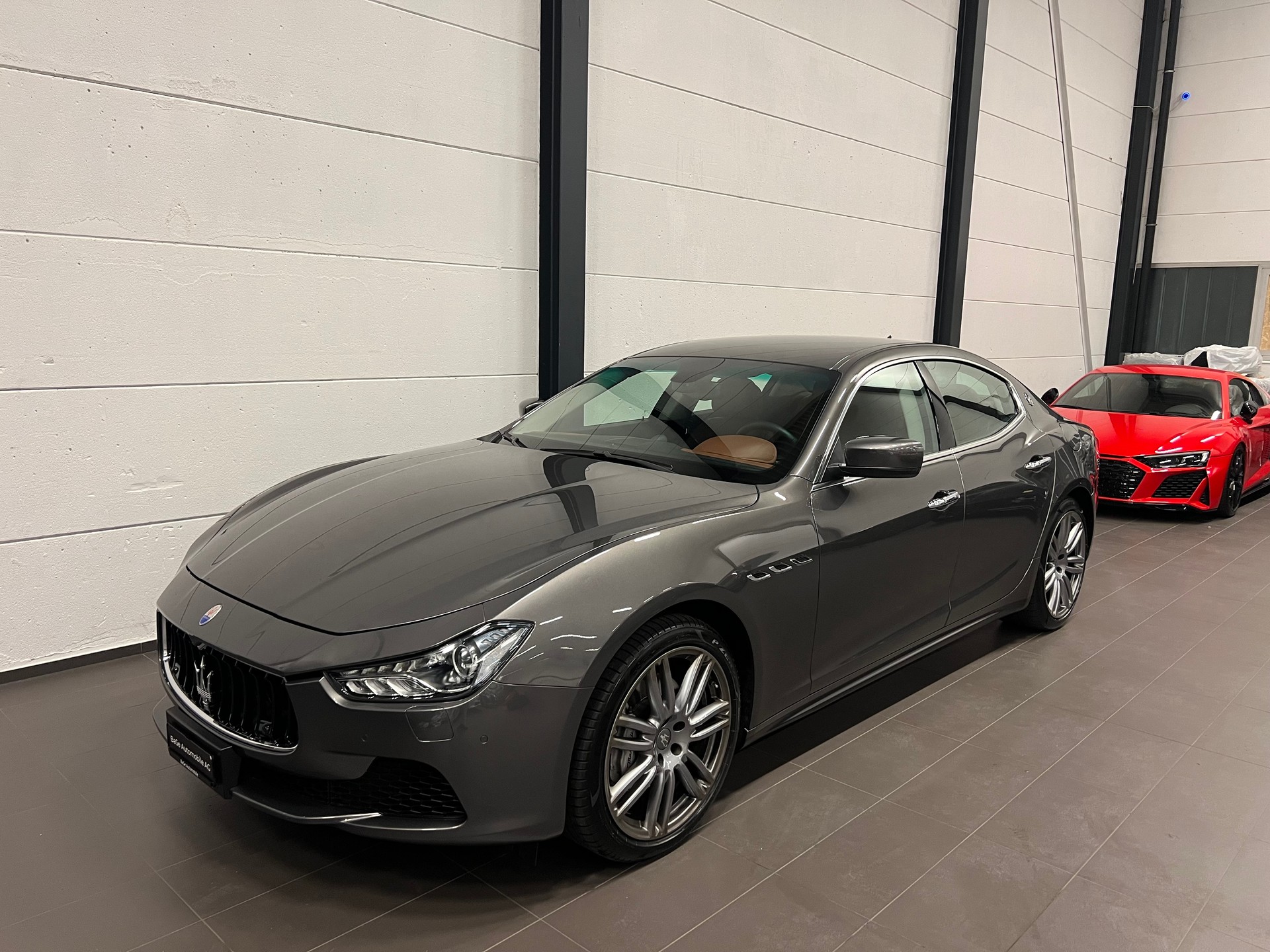 MASERATI Ghibli 3.0 V6 Automatica-showroom-element-2