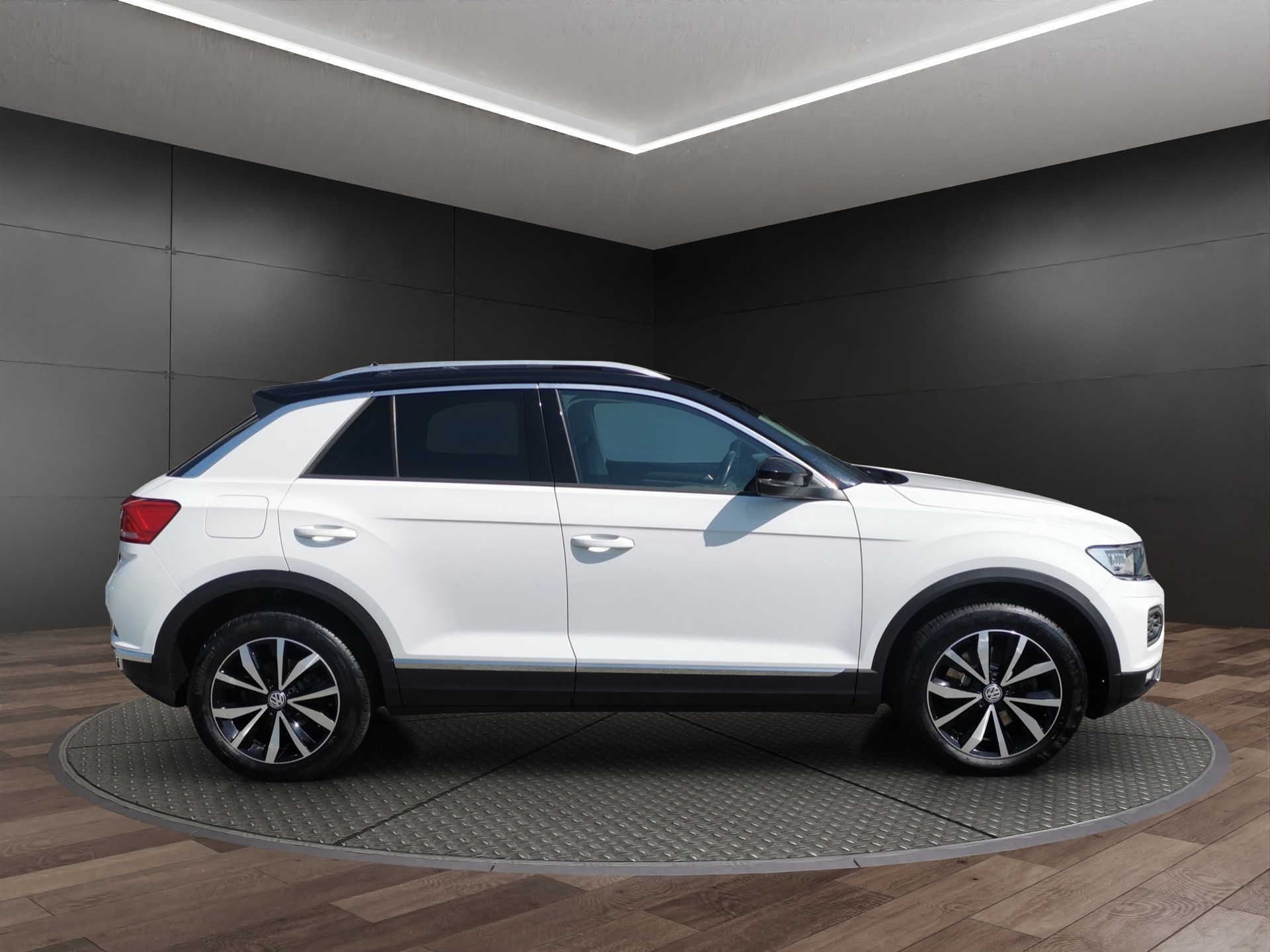VW T-Roc 2.0 TDI SCR Advance DSG 4Motion-showroom-element-1