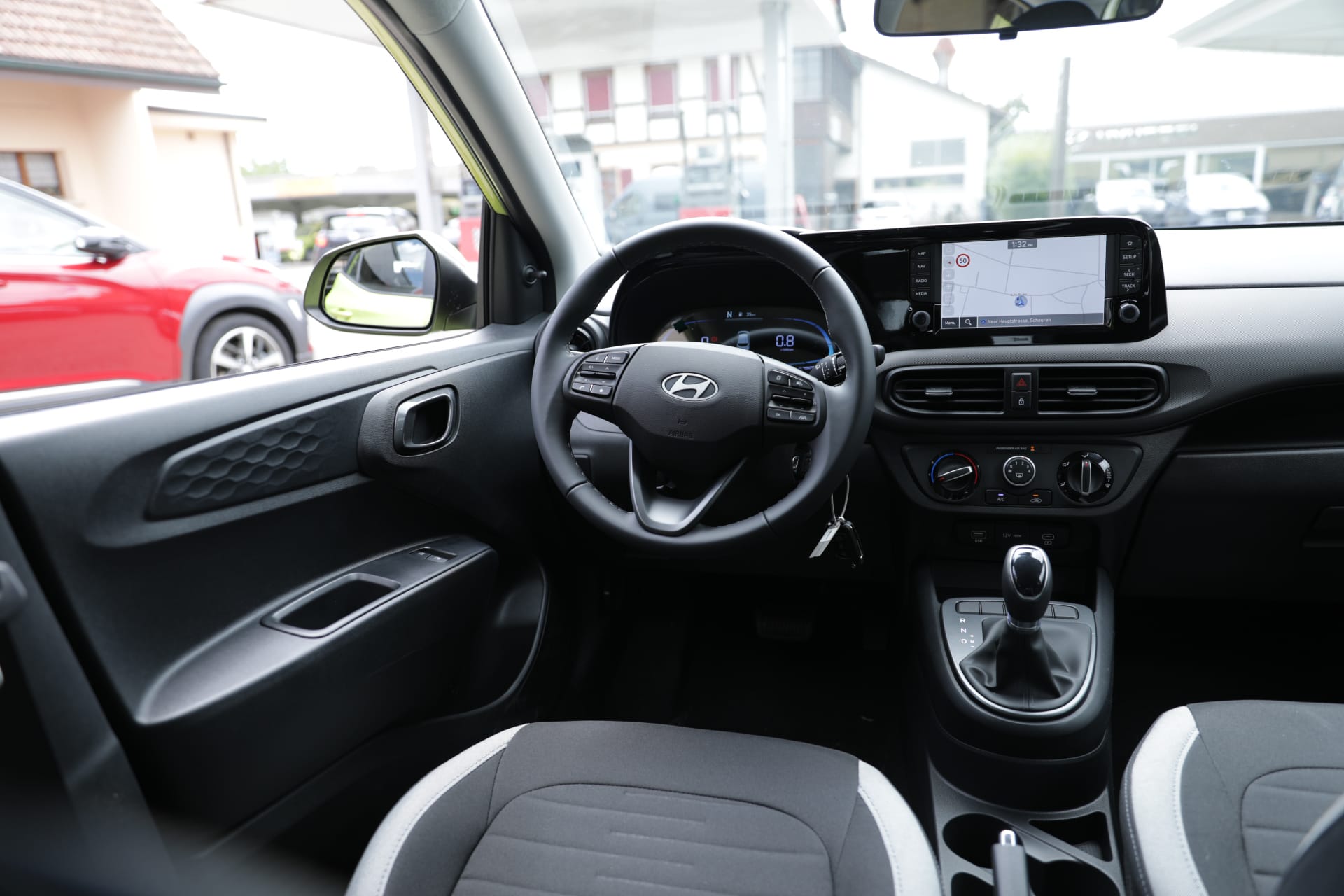 HYUNDAI i10 1.0 Origo Automat-image-21
