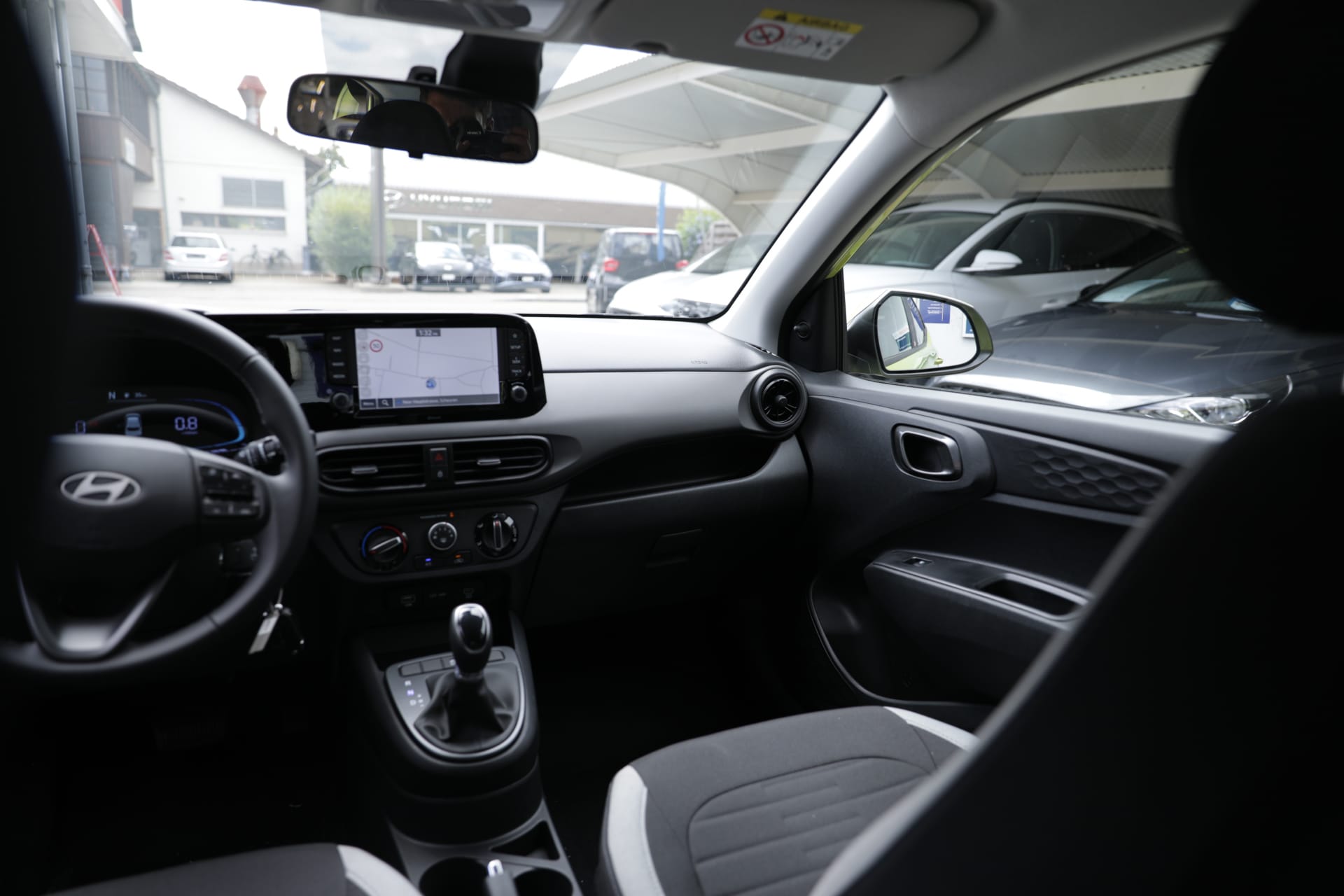 HYUNDAI i10 1.0 Origo Automat-image-22