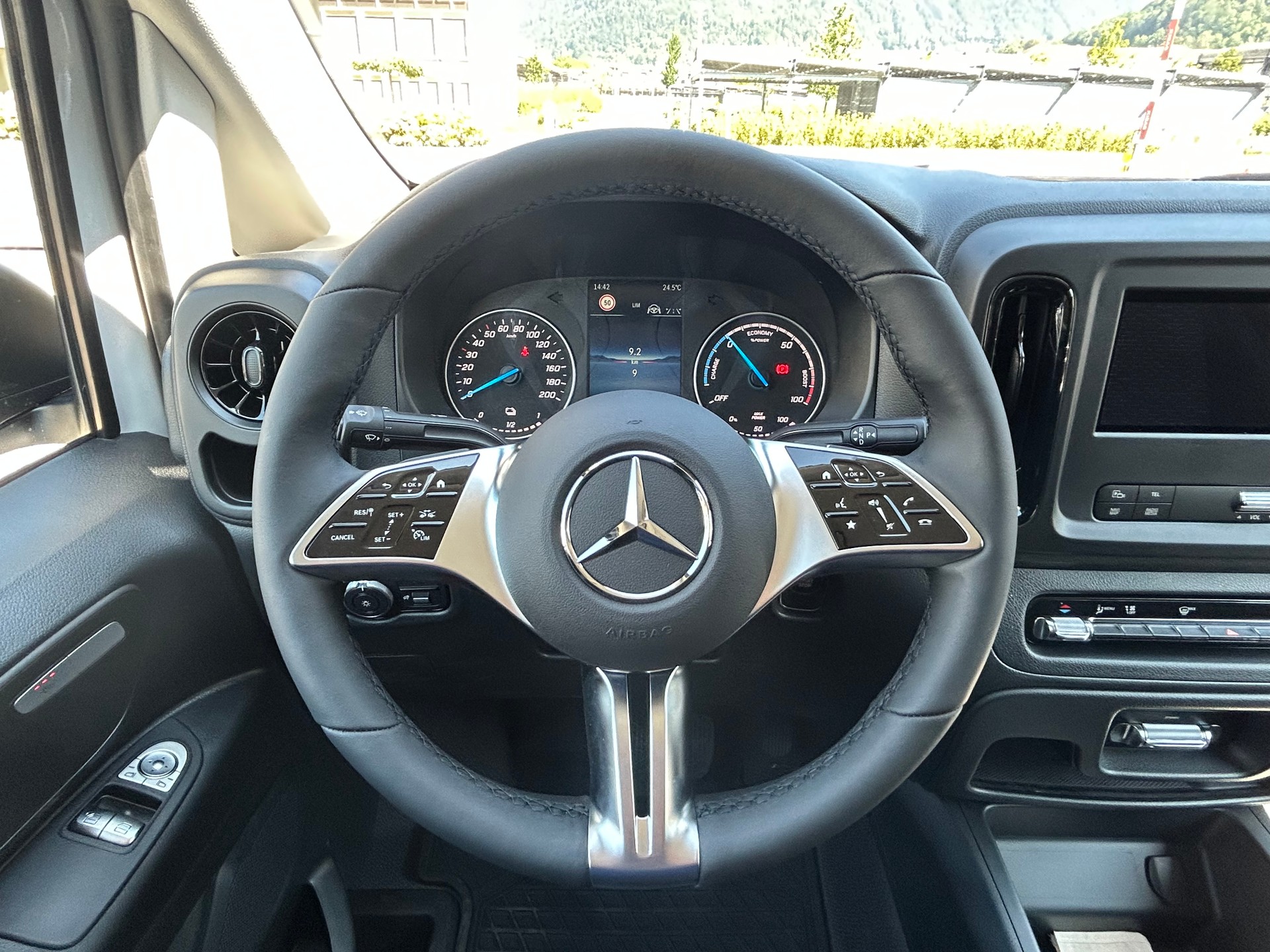 MERCEDES-BENZ eVito 129 KA Lang WORKER-image-12