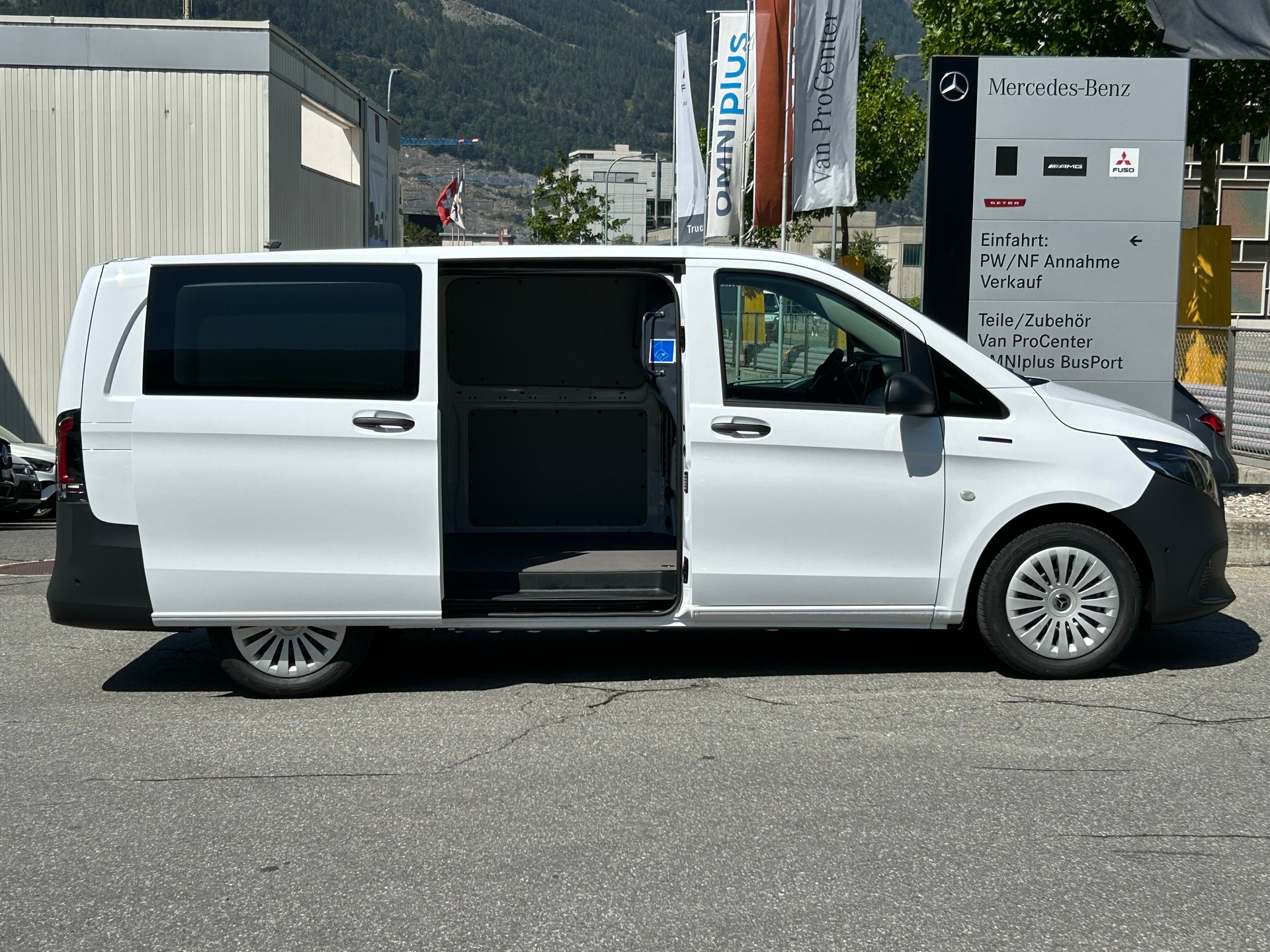 MERCEDES-BENZ eVito 129 KA Lang WORKER-image-8