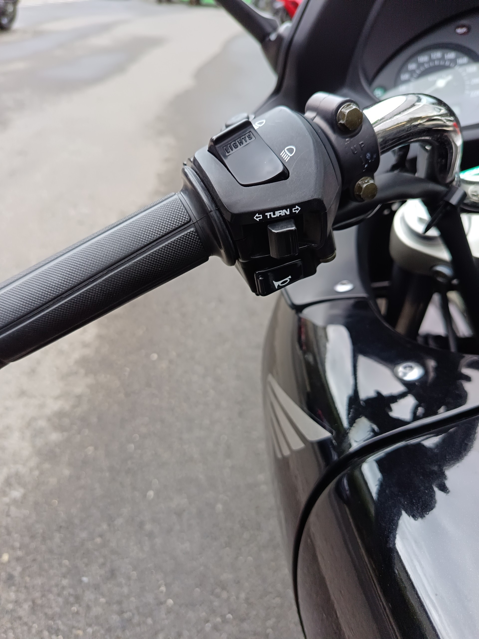 HONDA CBF 600-image-7