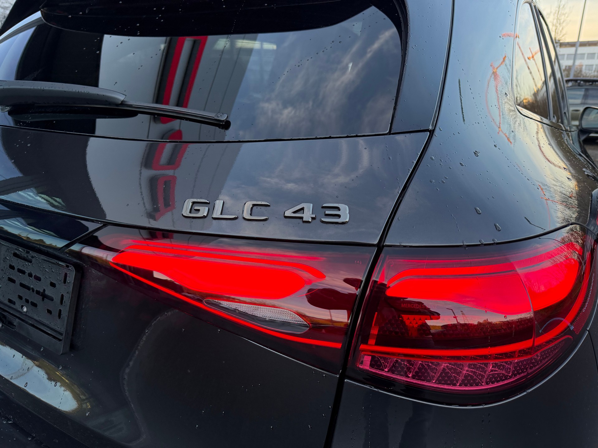 MERCEDES-BENZ GLC 43 AMG Executive Edition 4Matic 9G-Tronic-image-14
