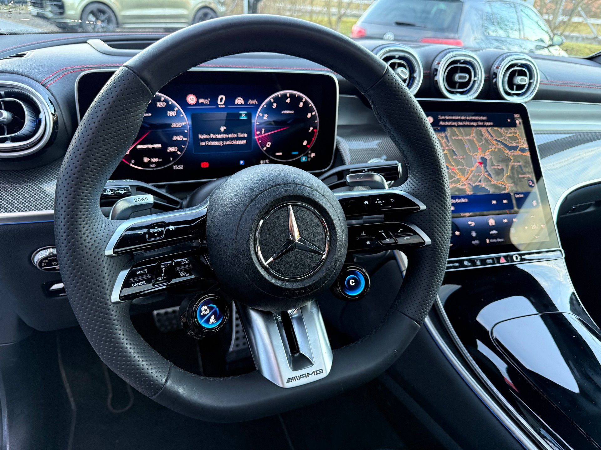 MERCEDES-BENZ GLC 43 AMG Executive Edition 4Matic 9G-Tronic-image-8