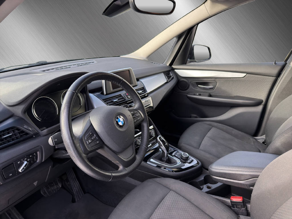 BMW 218d xDrive Gran Tourer **CH Fahrzeug**-image-22