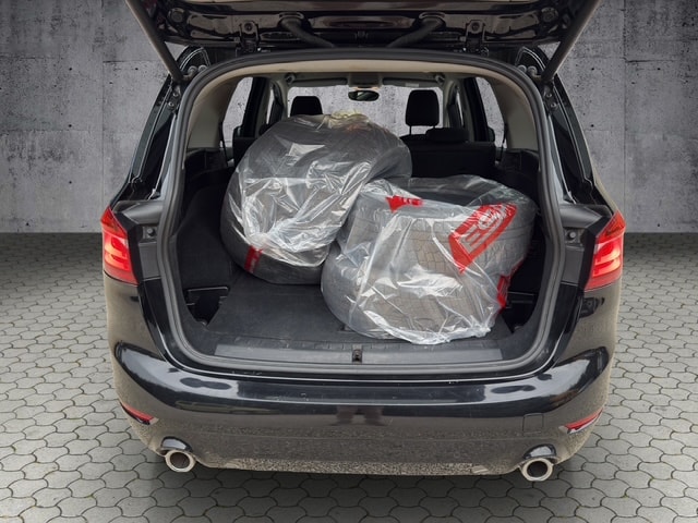 BMW 218d xDrive Gran Tourer **CH Fahrzeug**-image-9