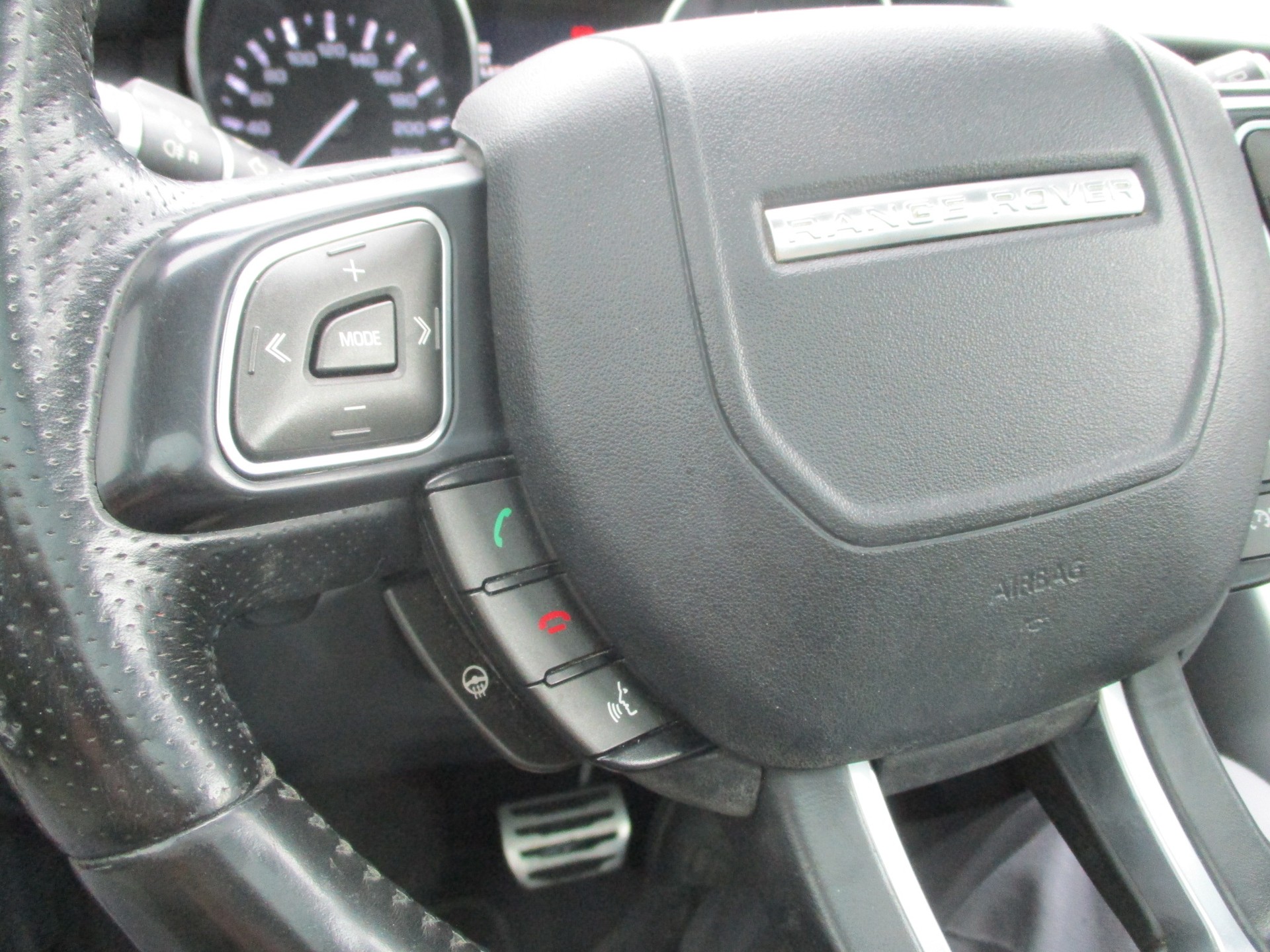 LAND ROVER Range Rover Evoque 2.0 Si4 Dynamic AT9-image-10