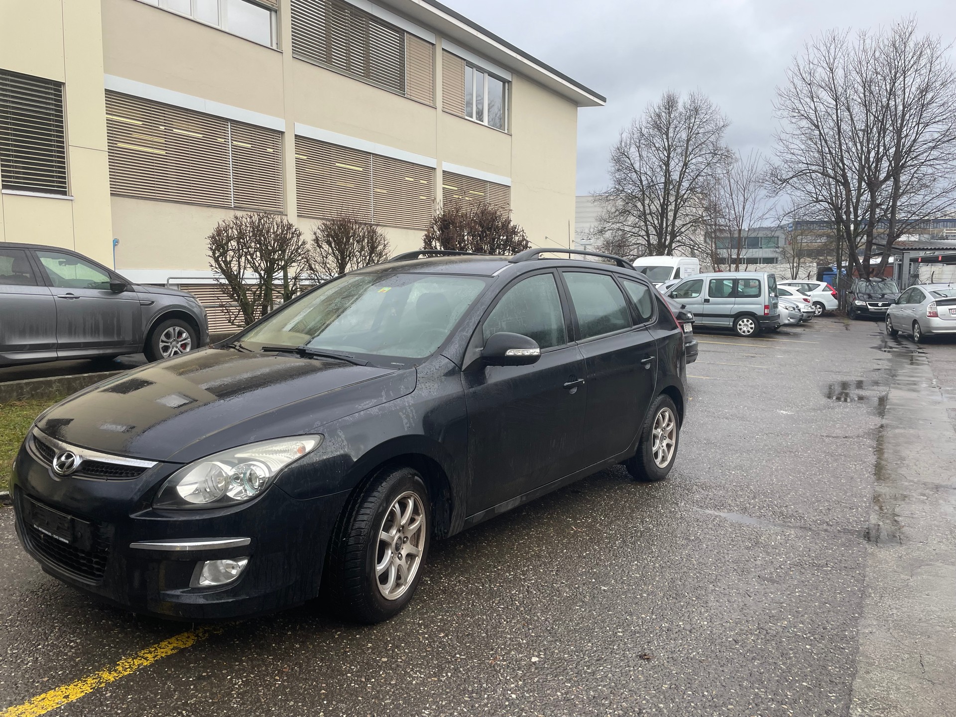 HYUNDAI i30 Wagon 1.6 CRDi Style-image-2
