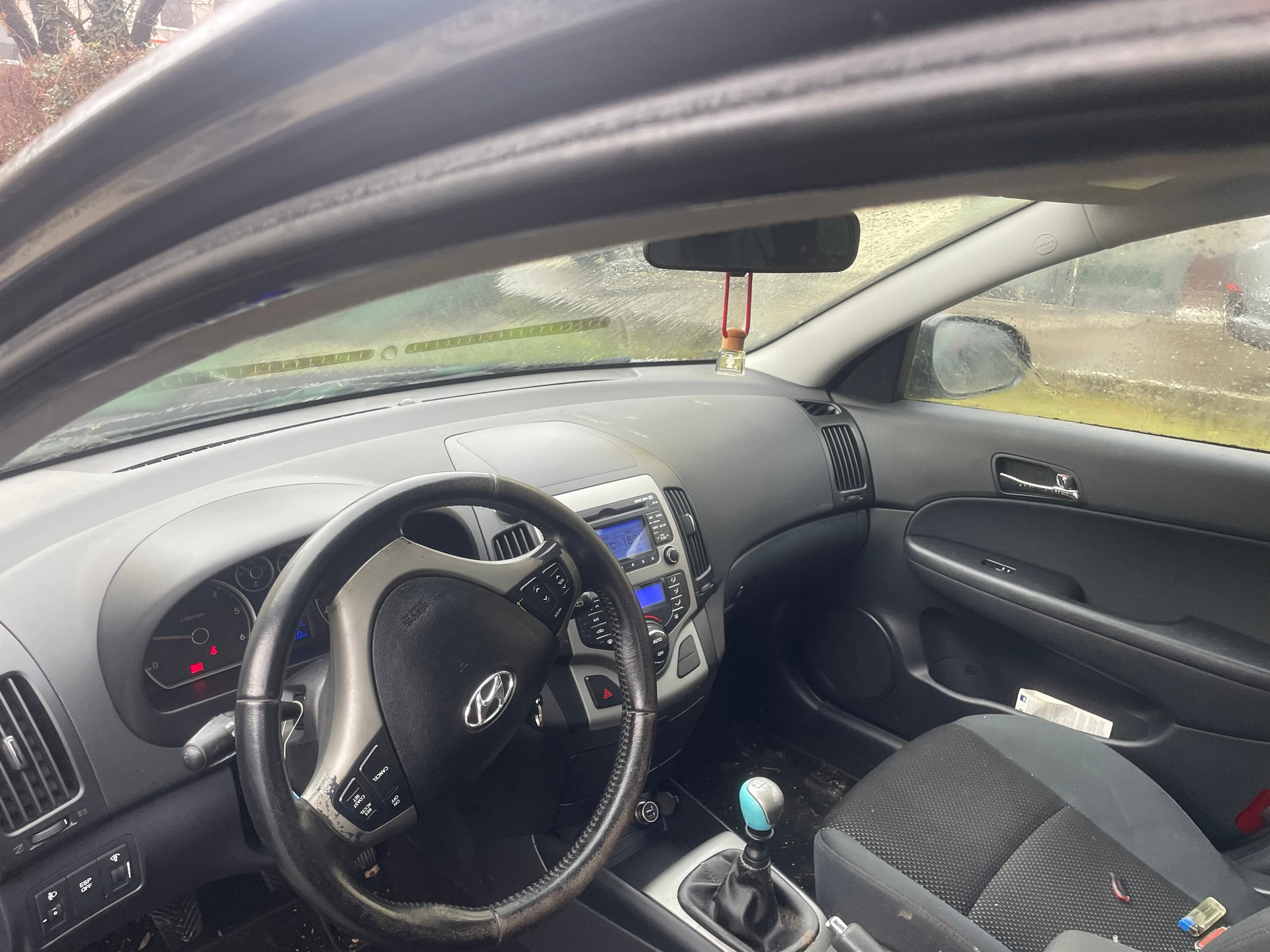 HYUNDAI i30 Wagon 1.6 CRDi Style-image-7