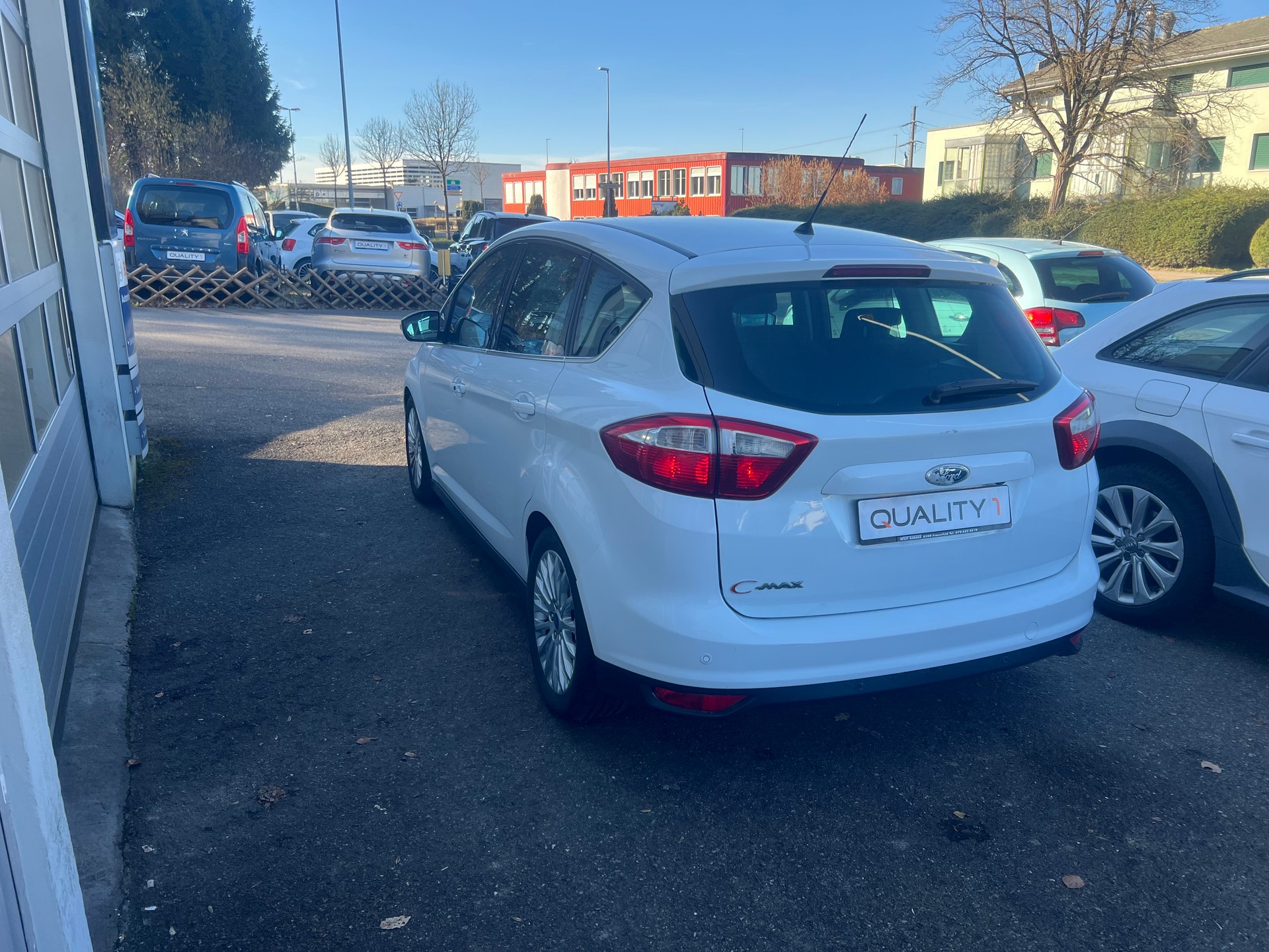 FORD C-Max 1.6 SCTi Titanium-image-4
