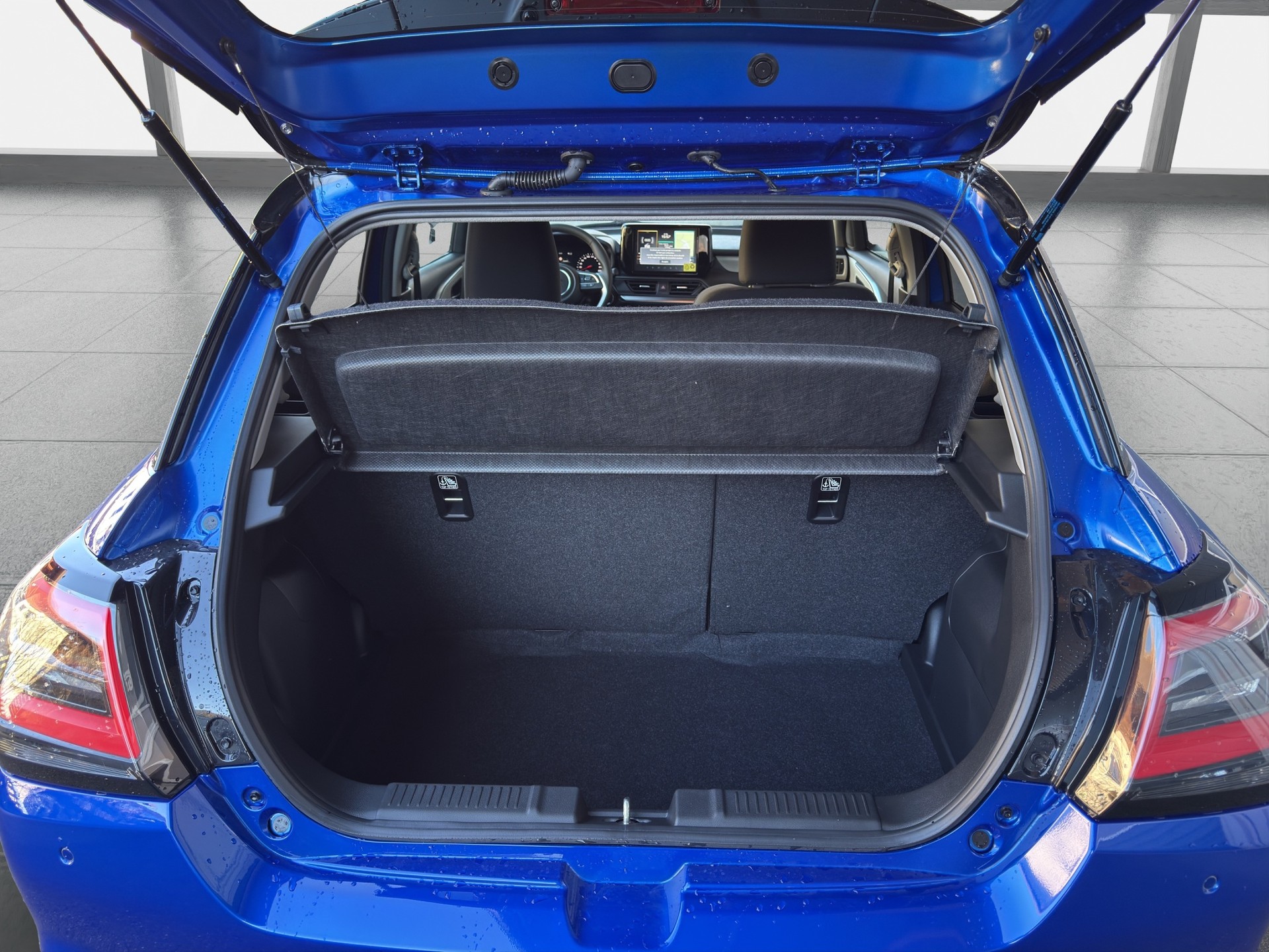 SUZUKI Swift 1.2 Sakura Top Hybrid CVT-image-10