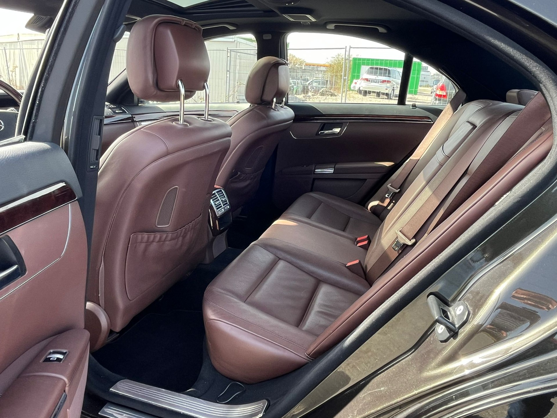 MERCEDES-BENZ S 350 BlueTEC 4Matic 7G-Tronic-image-8