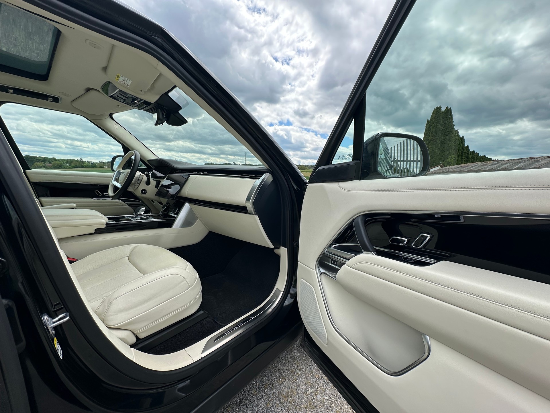 LAND ROVER Range Rover P510e Si6 PHEV Autobiography Automatic-image-11