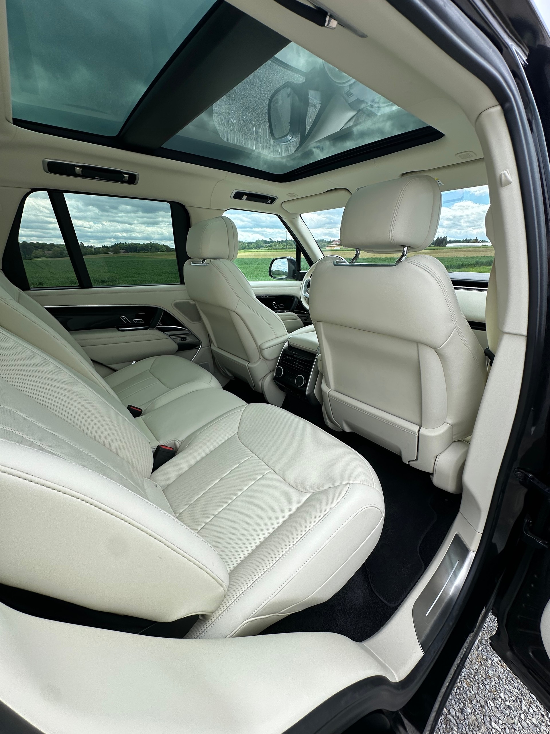 LAND ROVER Range Rover P510e Si6 PHEV Autobiography Automatic-image-15