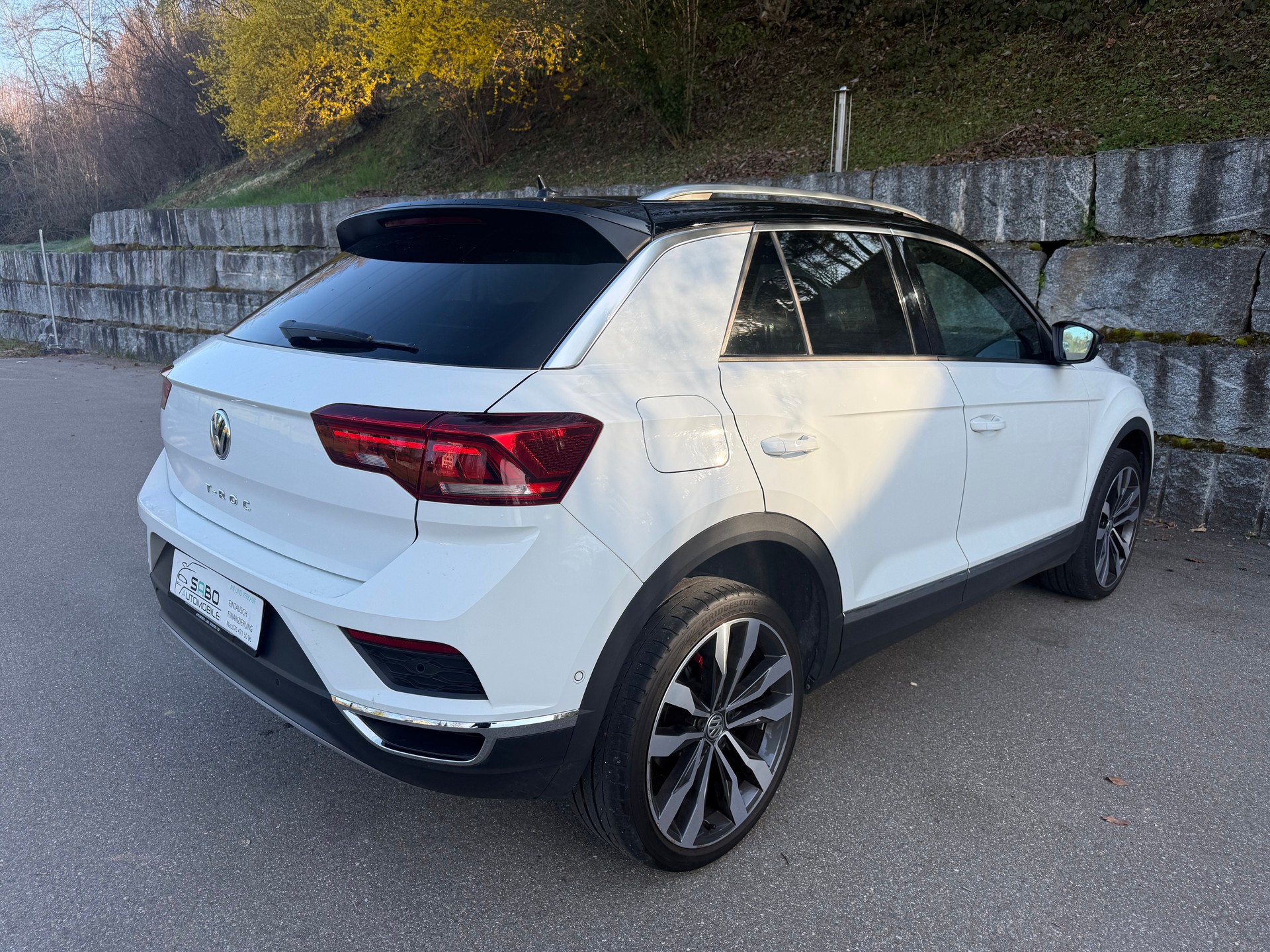 VW T-Roc 1.5 TSI EVO Sport DSG-image-2