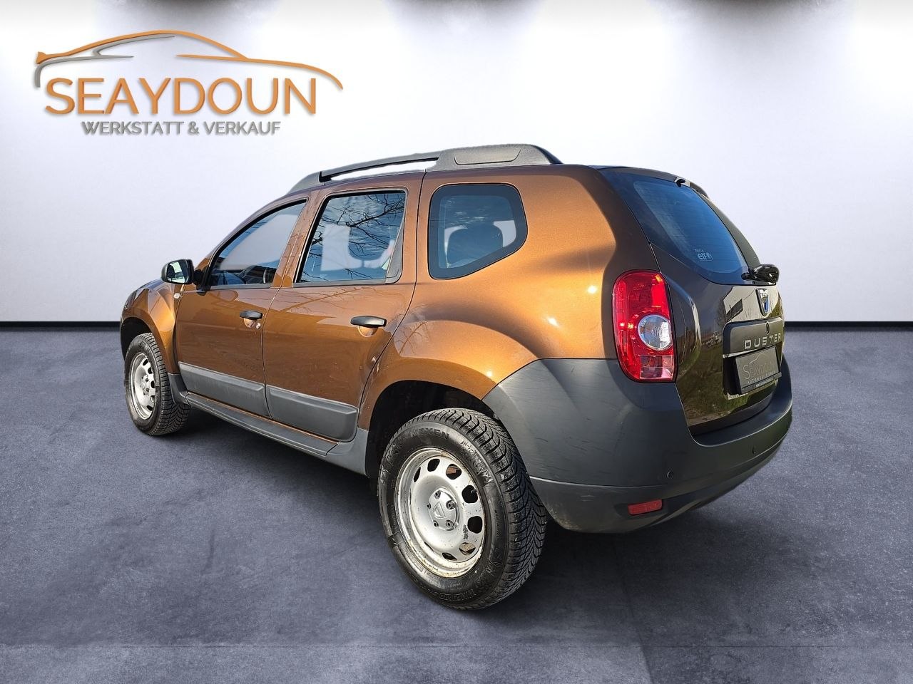 DACIA Duster 1.6 Ambiance 4x4-showroom-element-2