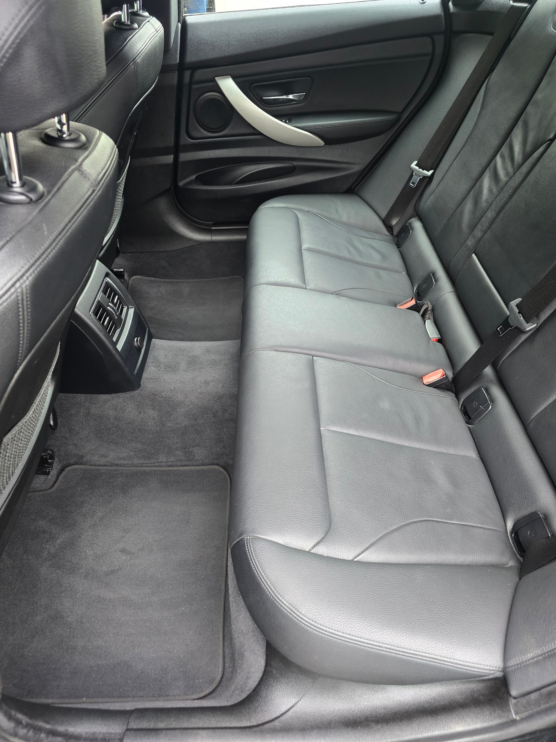 BMW 330d GT xDrive Steptronic-image-9
