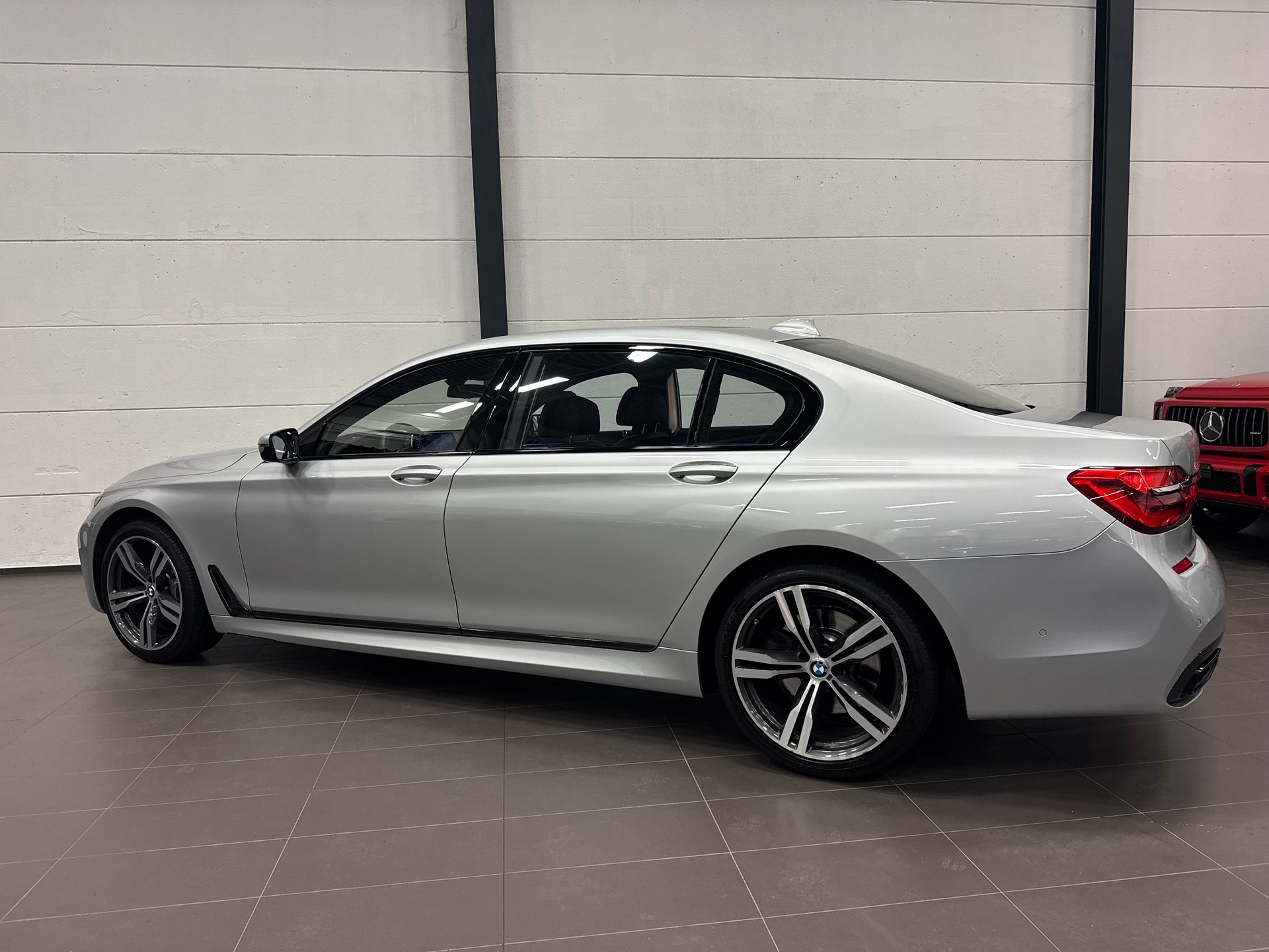 BMW 730Ld xDrive Steptronic M Sport-image-10