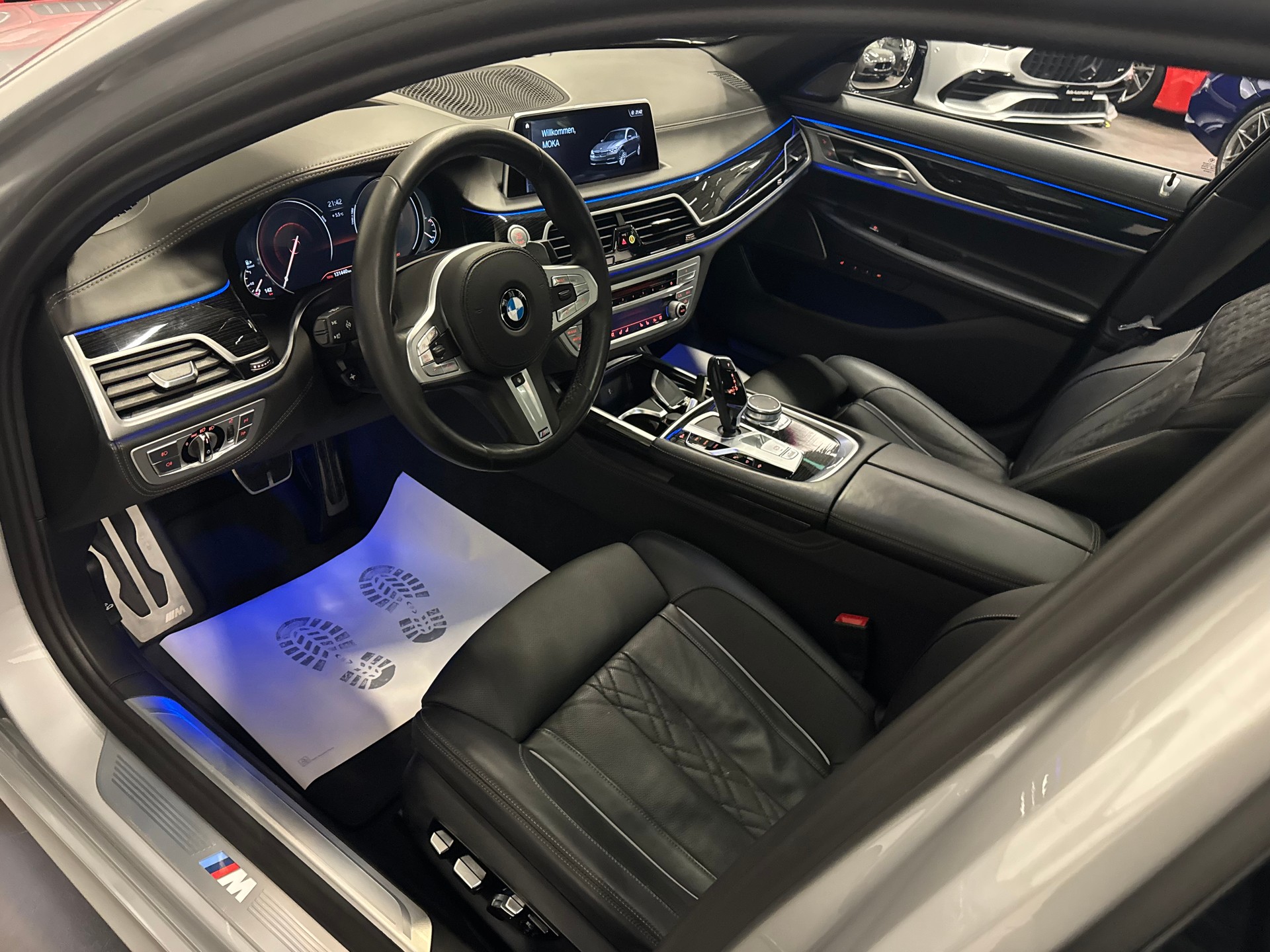 BMW 730Ld xDrive Steptronic M Sport-image-16