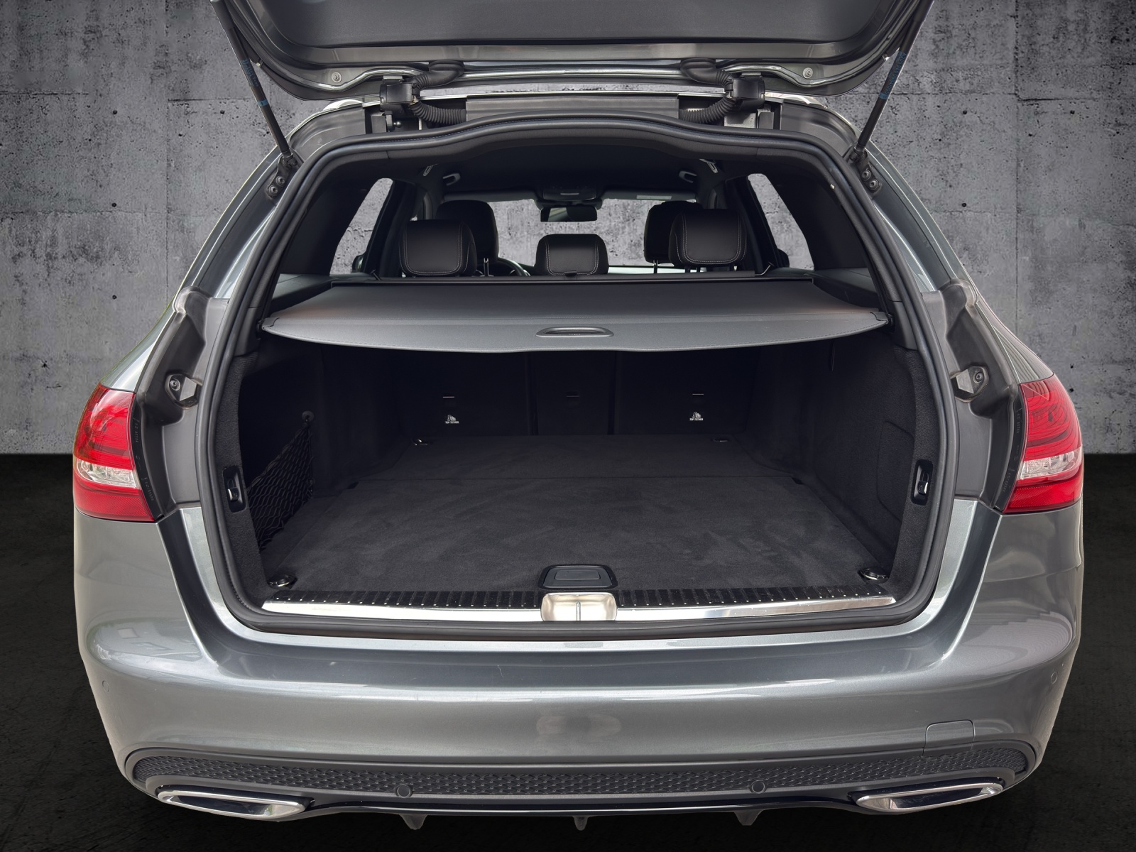 MERCEDES-BENZ C 250 d Swiss Star AMG Line 4Matic 9G-Tronic *CH-Fahrzeug*-image-10