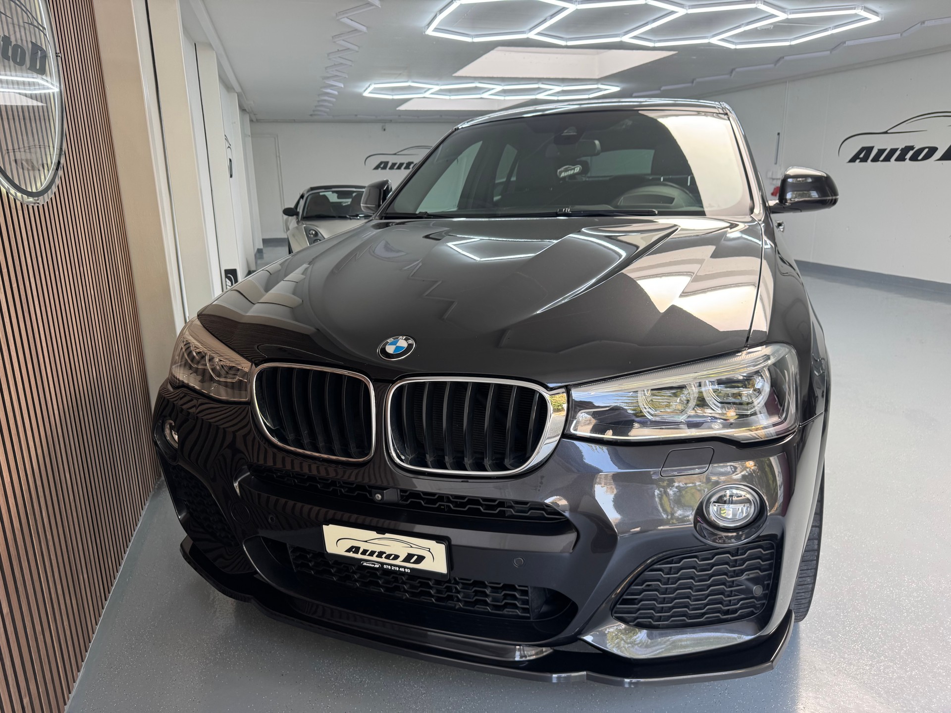 BMW X4 xDrive 20d M Sport Steptronic-showroom-element-1