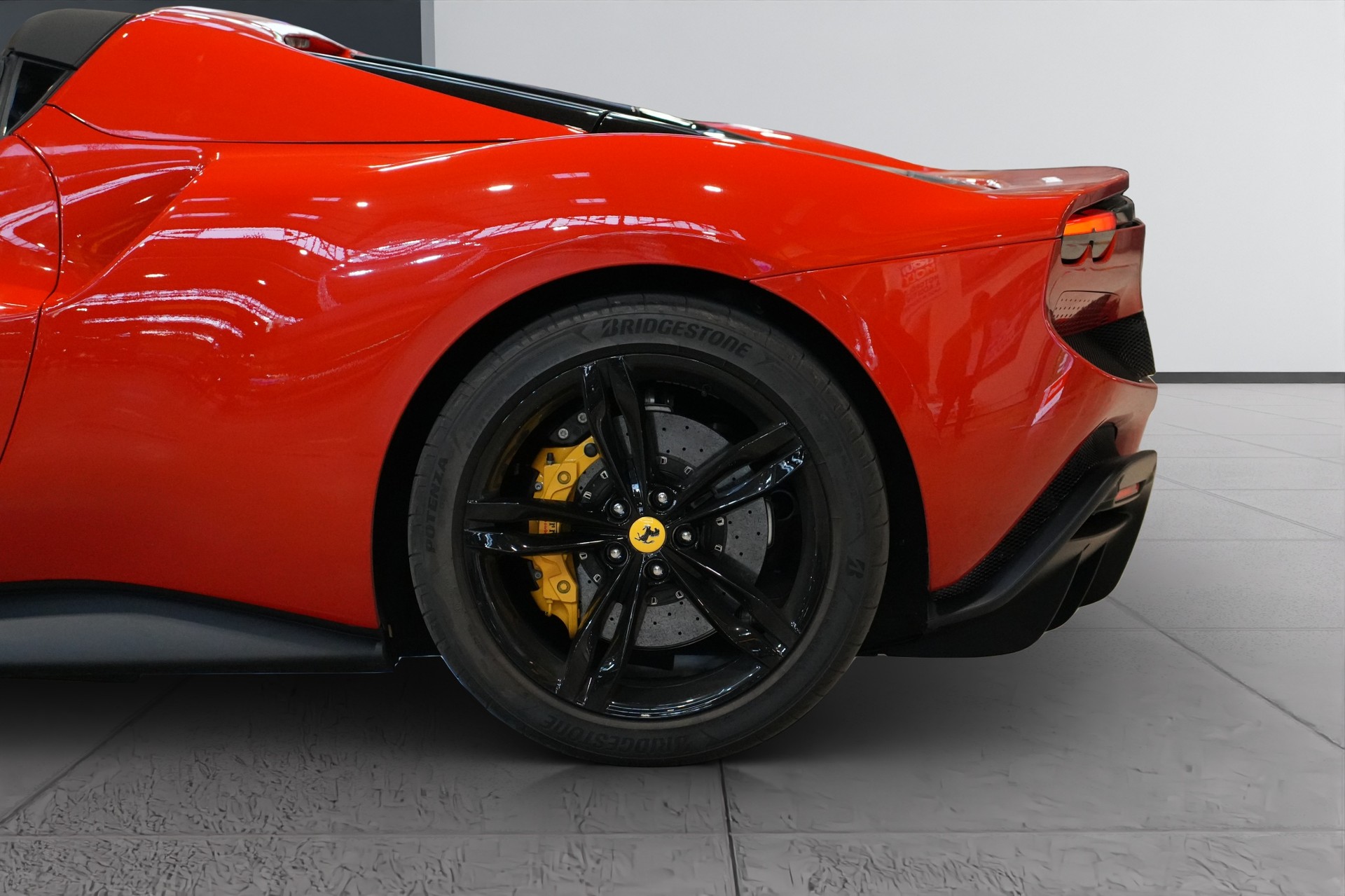 FERRARI 296 GTS-image-9