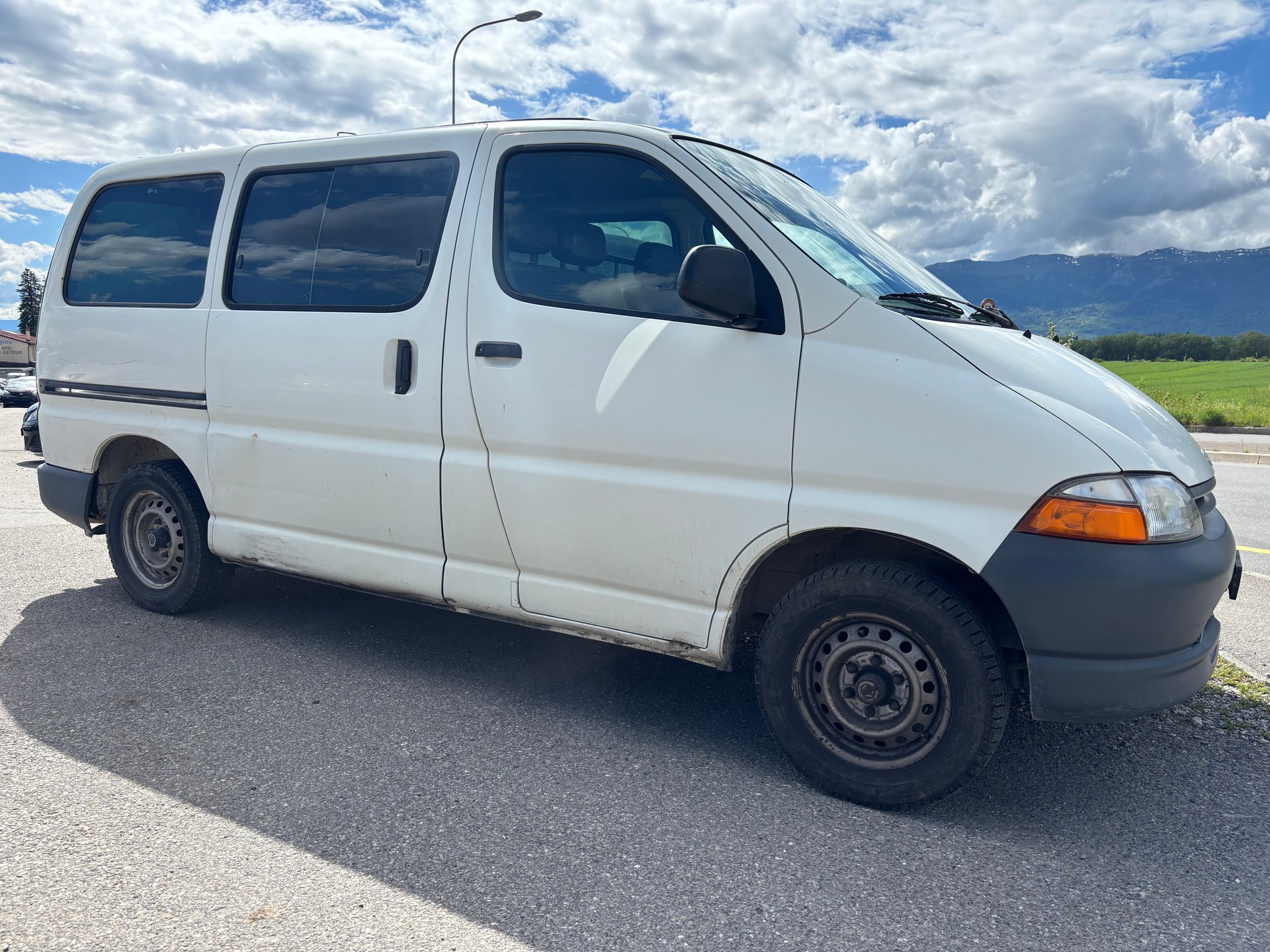 TOYOTA Hiace 2.4 Kombi A RCH12-showroom-element-2