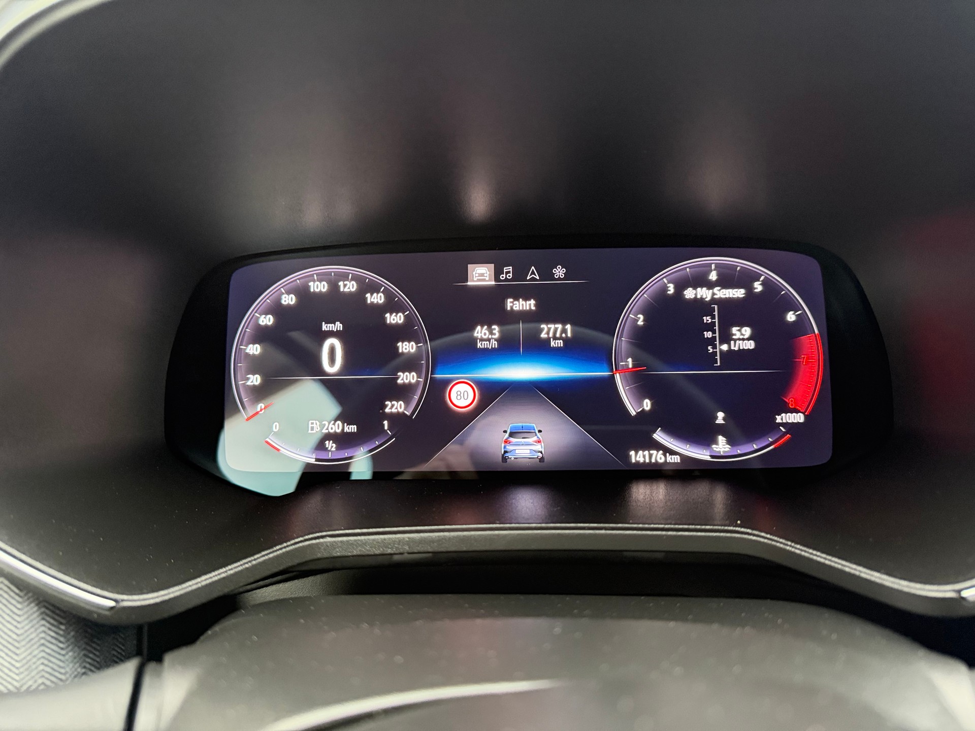 RENAULT Clio 1.0 Techno-image-7