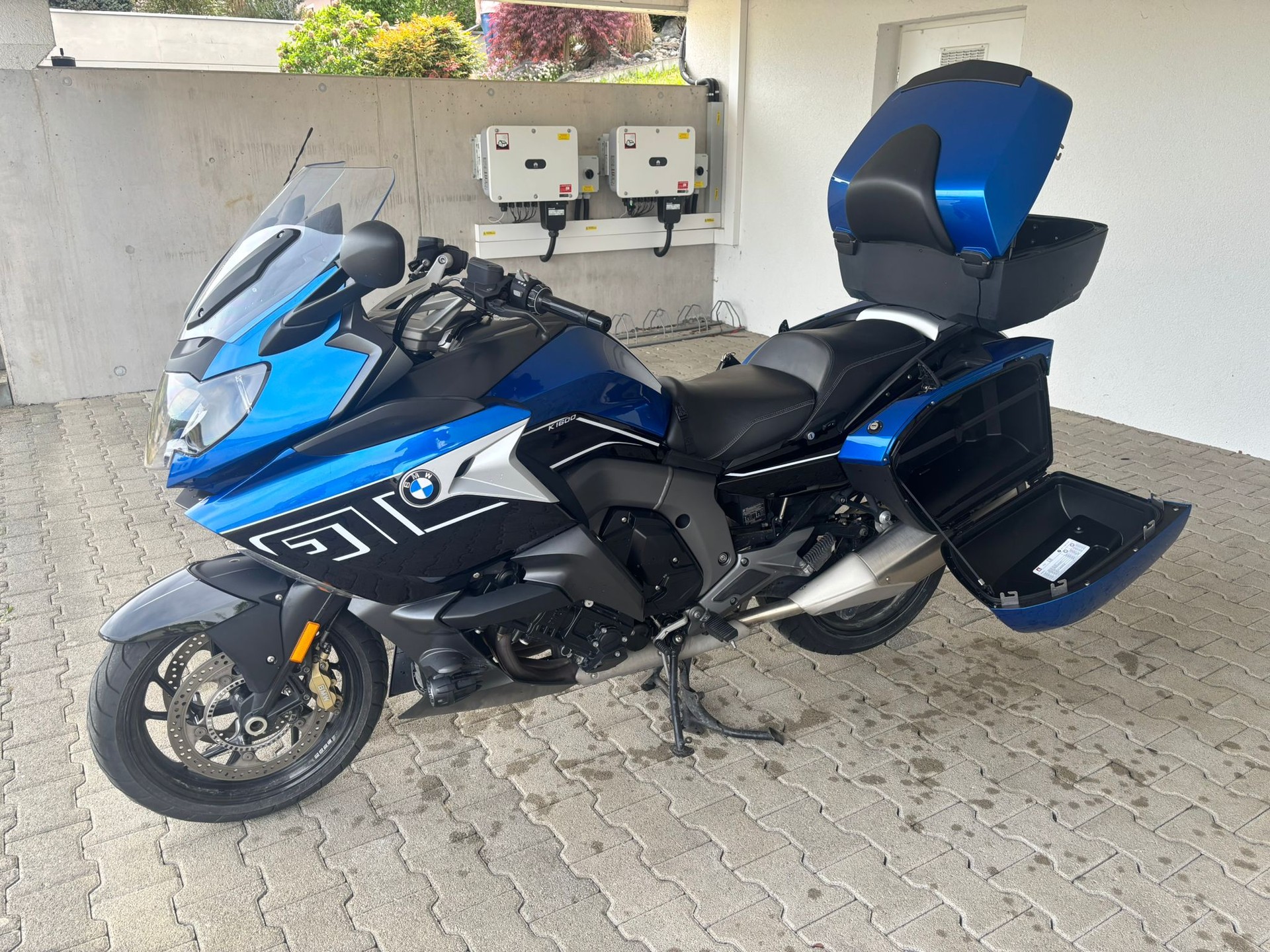 BMW K 1600 GT-image-1