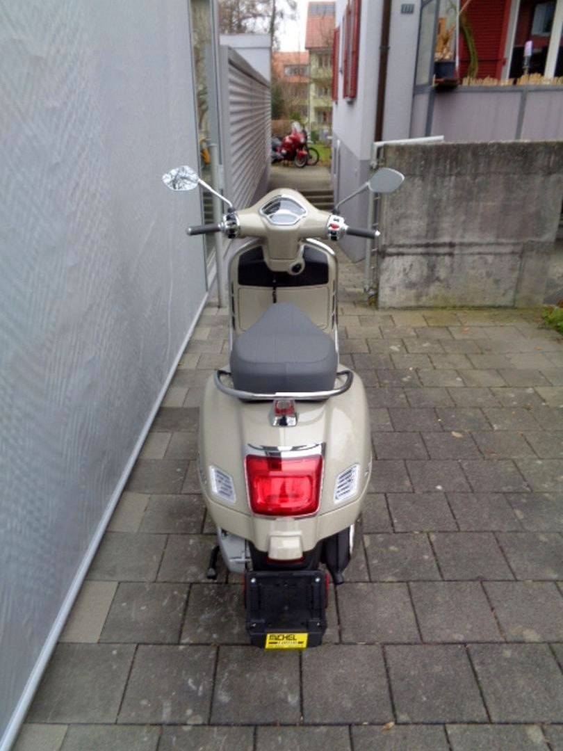 PIAGGIO VESPA GTS 310 E5-image-4