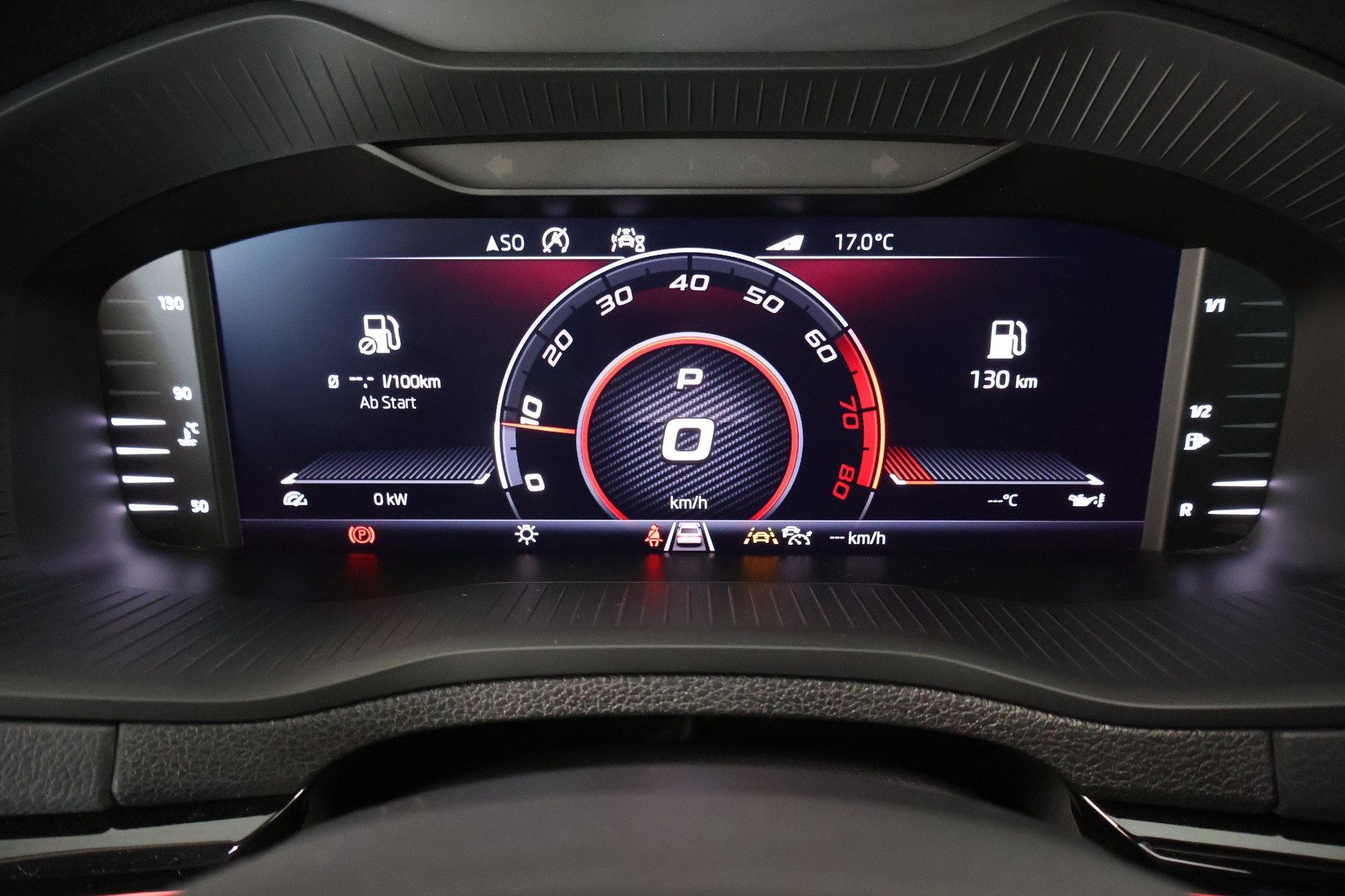 SKODA Karoq 2.0 TSI SportLine 4x4 DSG-image-25