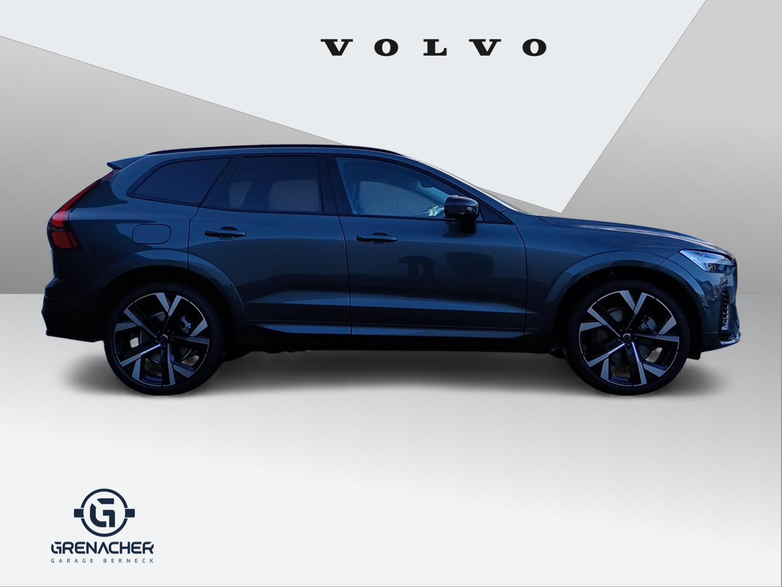 VOLVO XC60 2.0 T6 TE Ultra Dark eAWD-showroom-element-2