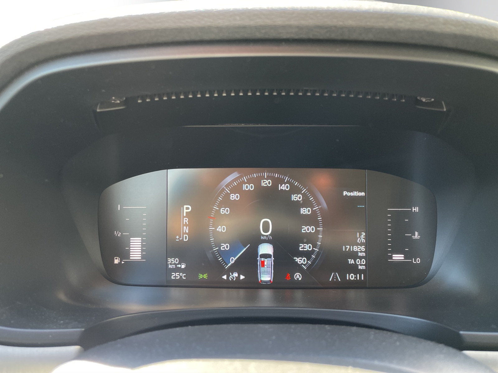 VOLVO V90 D5 AWD Momentum Geartronic Powerpulse-image-17