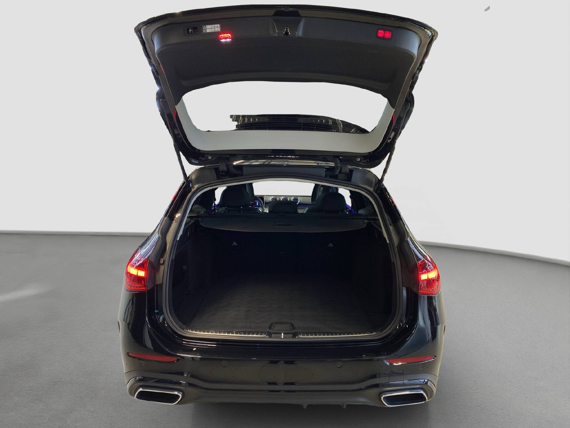 MERCEDES-BENZ C 200 AMG Line Kombi-image-14