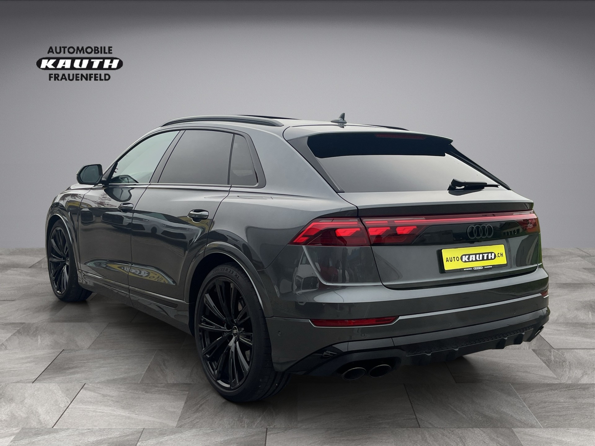 AUDI SQ8 SUV TFSI quattro tiptronic*Standheizung, AHK, Sitzlüftung/Massagefunktion, (5-Jahre Garantie)-showroom-element-2