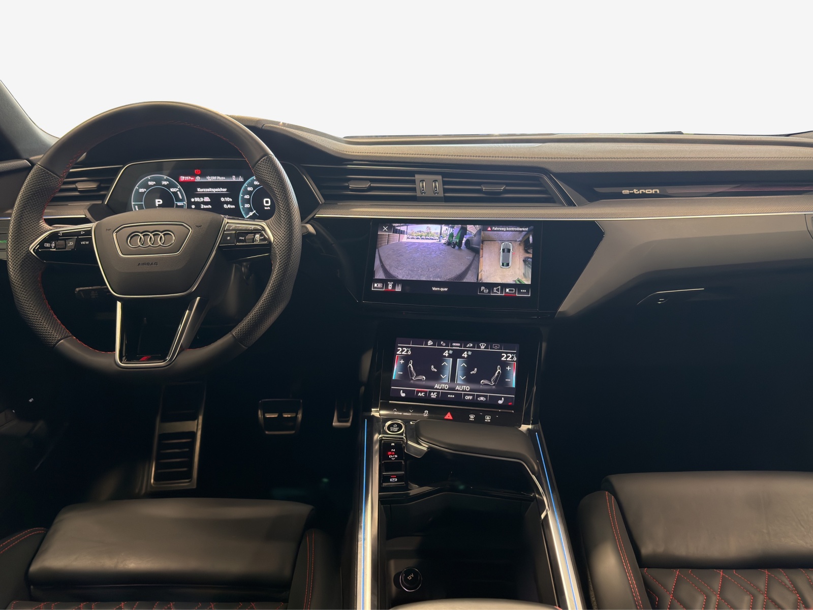 AUDI Q8 Sportback 55 e-tron Black Edition quattro-image-8