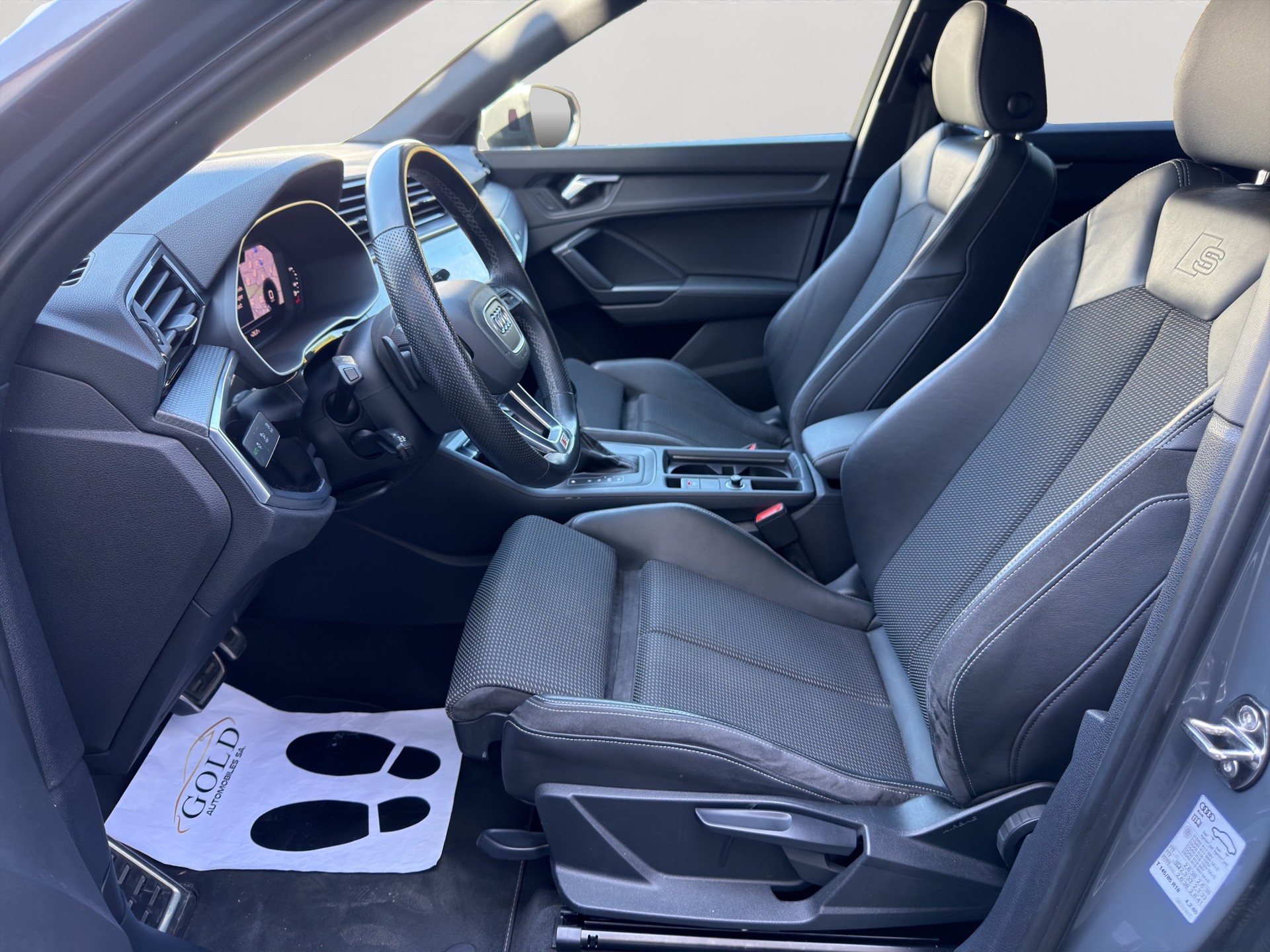 AUDI Q3 35 TFSI advanced S-Line Attraction S-tronic-image-4