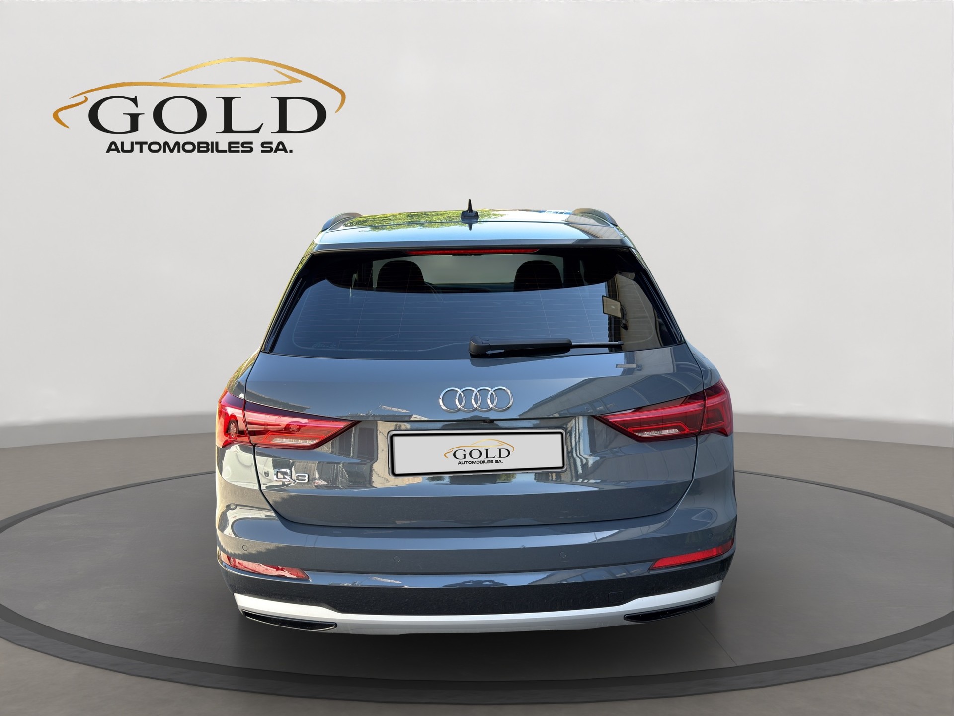 AUDI Q3 35 TFSI advanced S-Line Attraction S-tronic-image-14