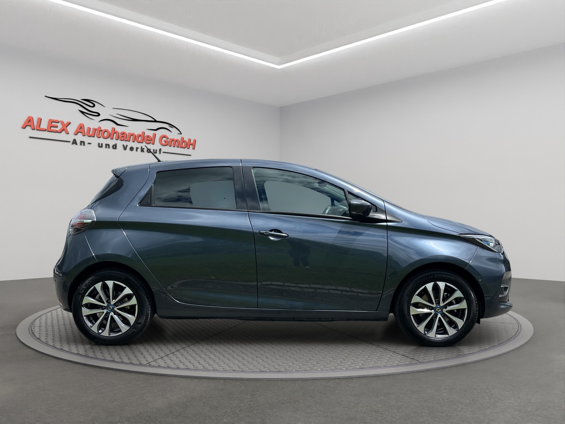 RENAULT Zoe Intens R135 (incl. Batterie)-image-6