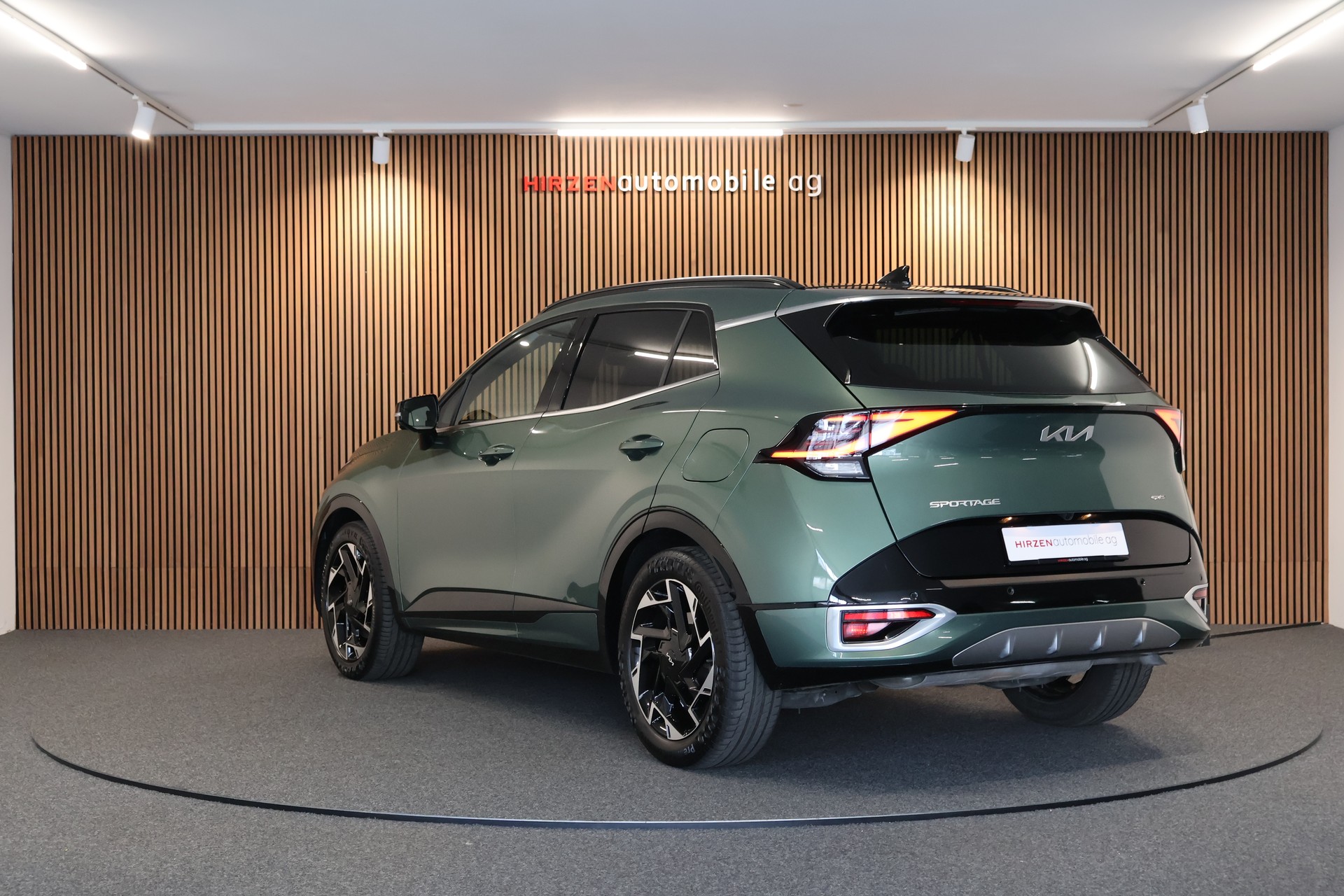 KIA Sportage 1.6T-GDi MHEV GT-Line 4x4 7DCT-showroom-element-2