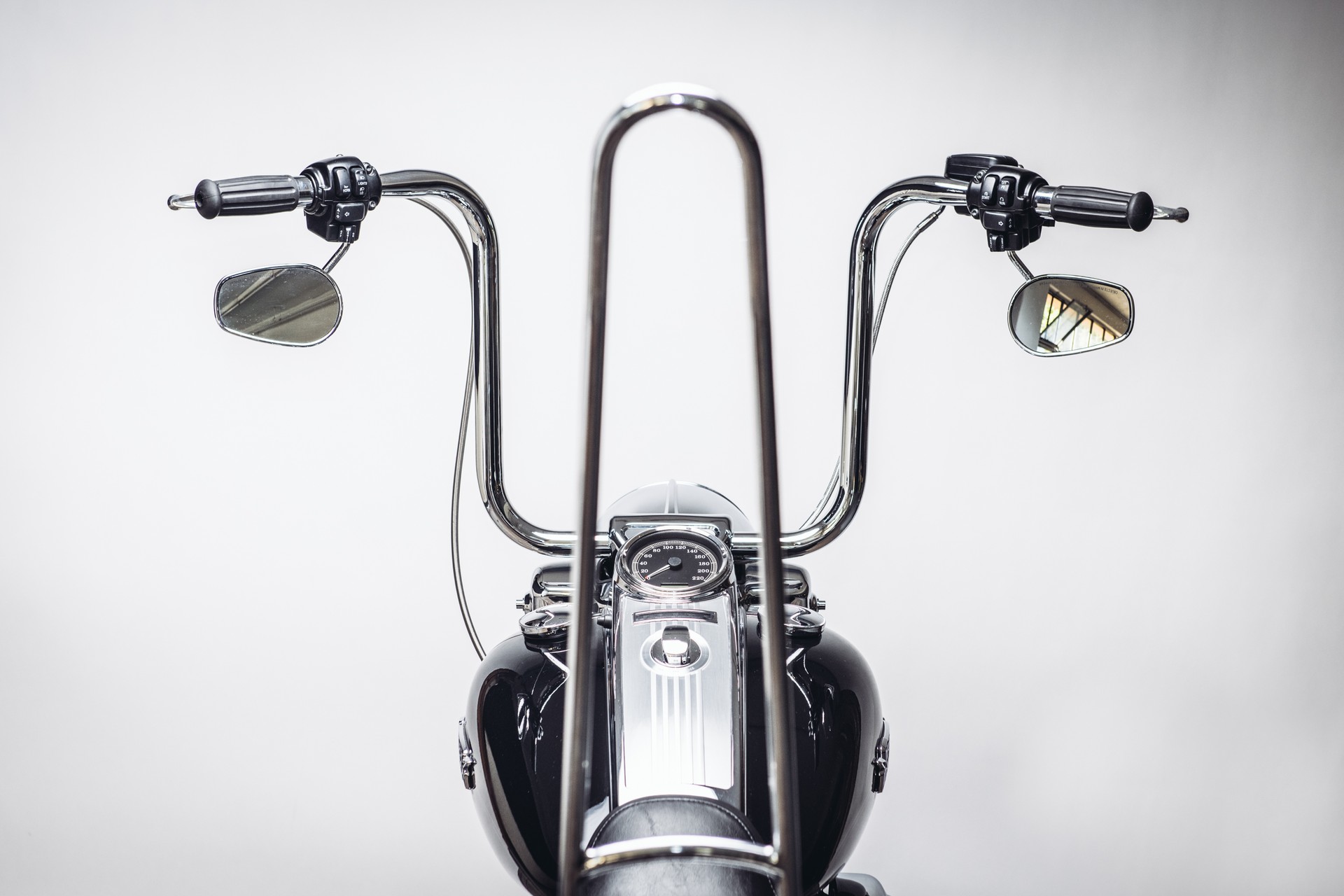 HARLEY-DAVIDSON Custom Road King Classic 103 ABS - FLHRC-image-4