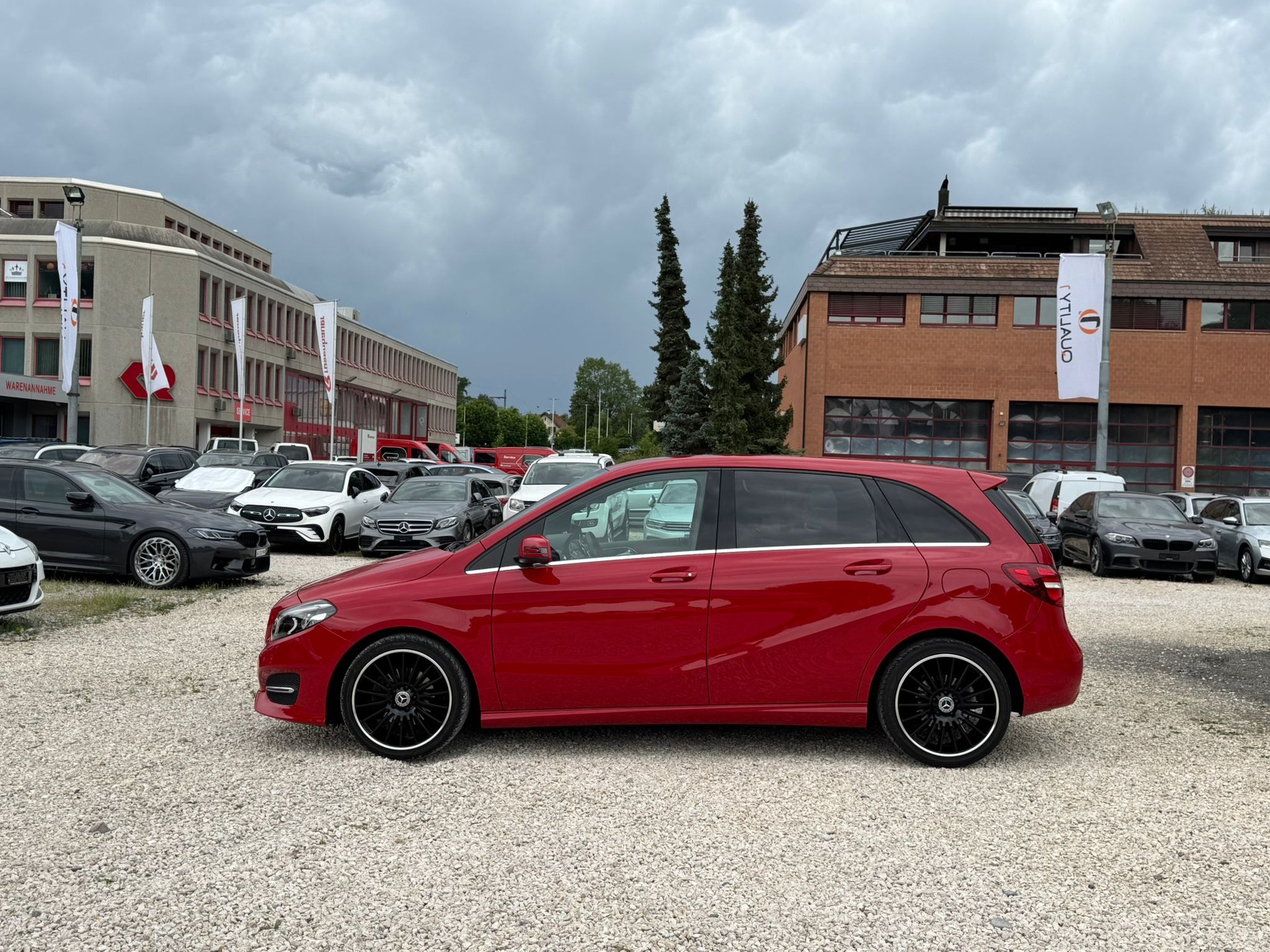 MERCEDES-BENZ B 180 Urban 7G-DCT-image-6