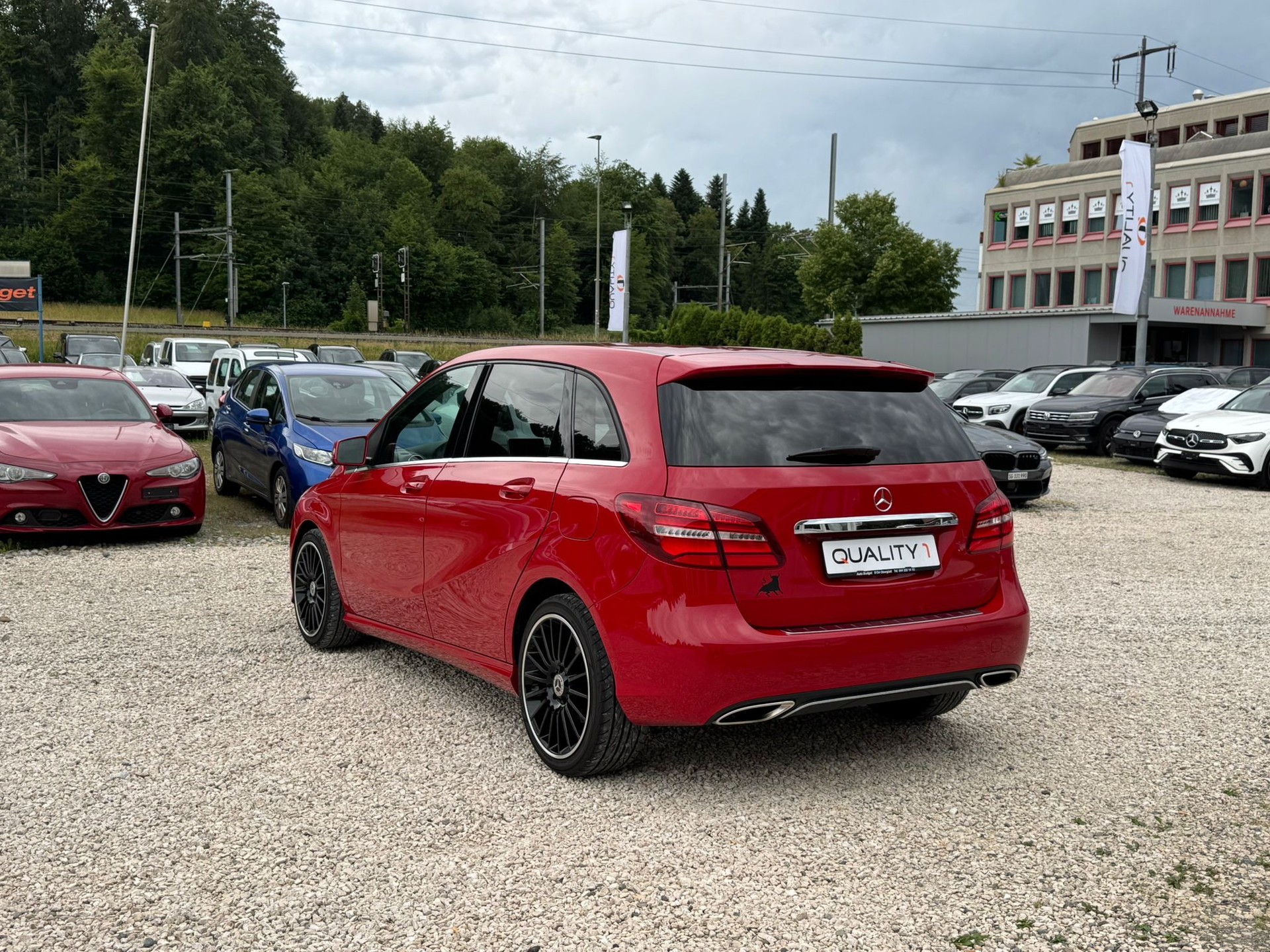 MERCEDES-BENZ B 180 Urban 7G-DCT-image-5