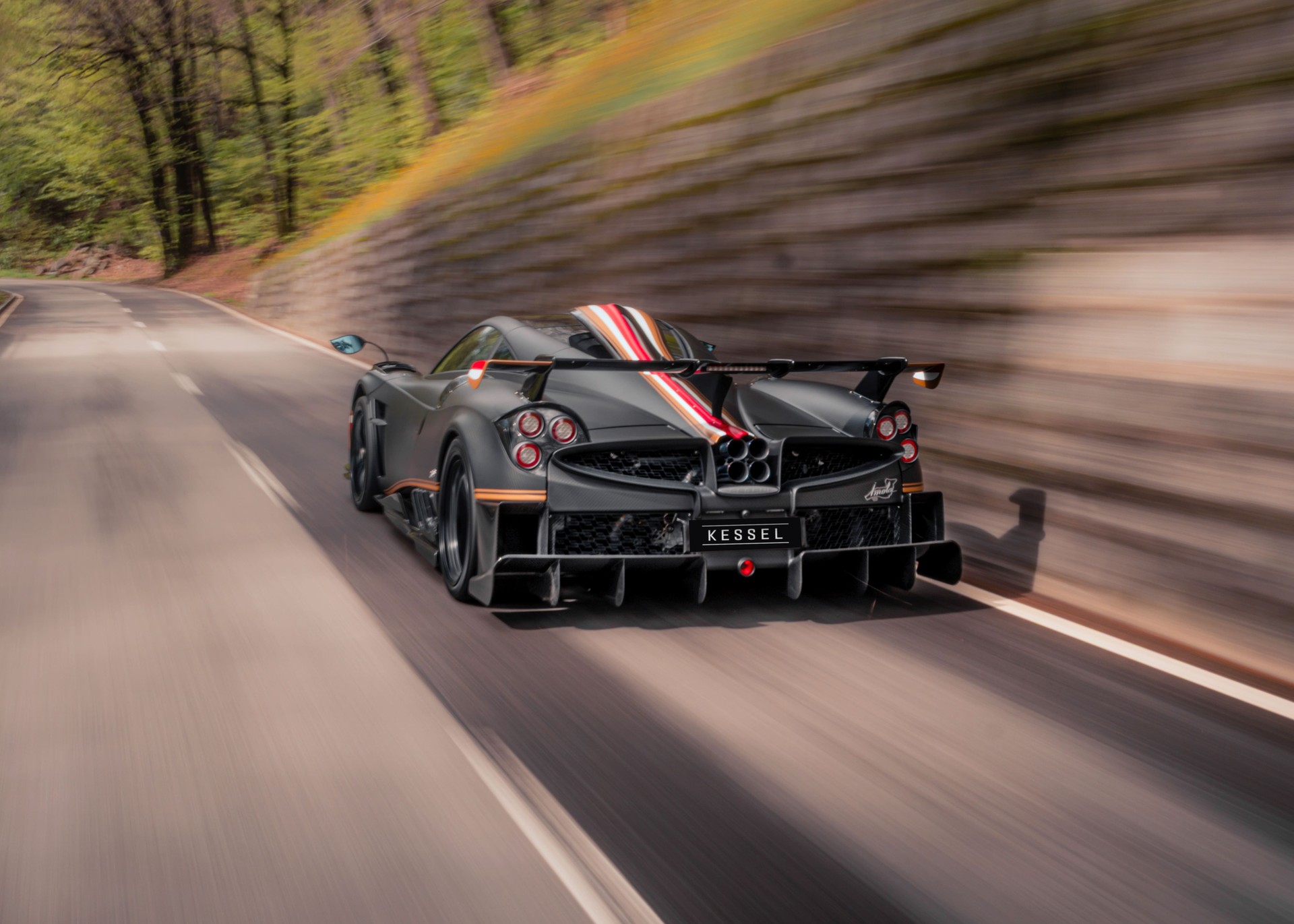 PAGANI Imola-image-3
