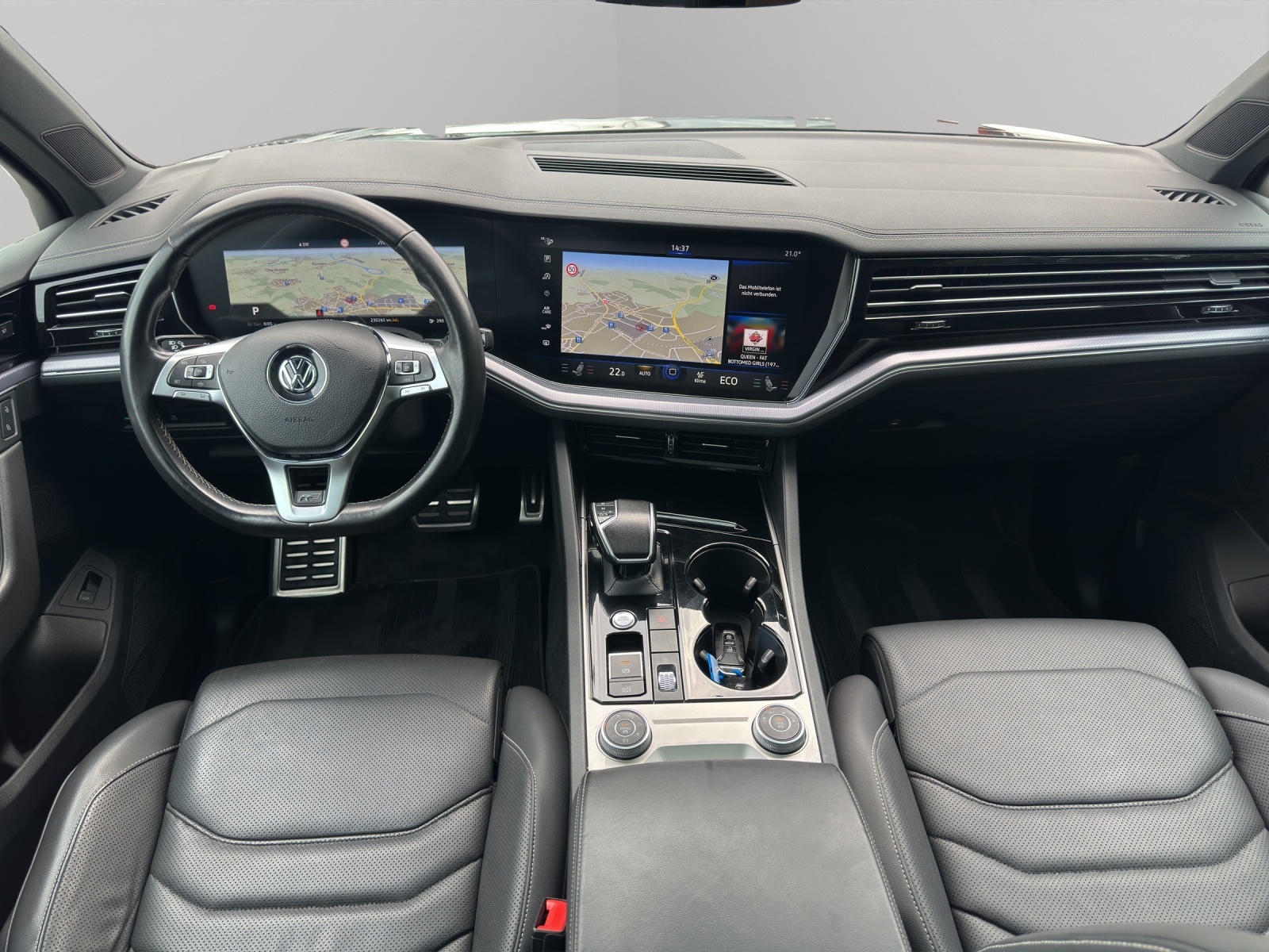 VW Touareg 3.0 TDI R Line Tiptronic-image-28