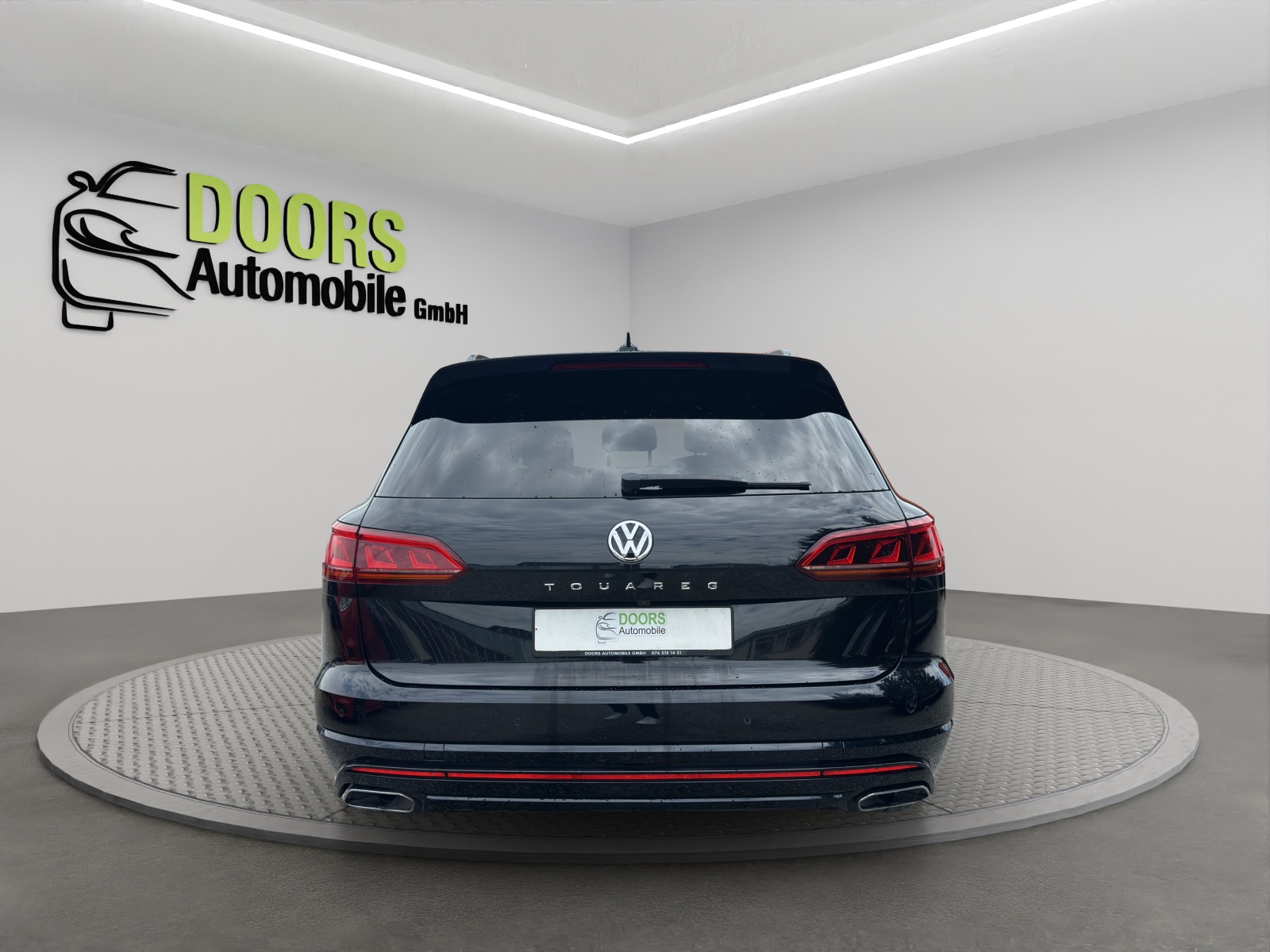 VW Touareg 3.0 TDI R Line Tiptronic-showroom-element-3