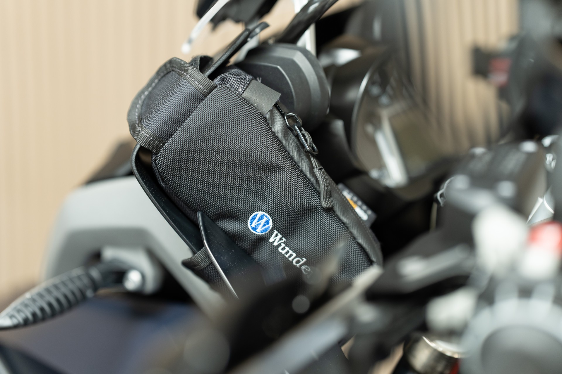 BMW R 1200 GS Adventure-image-8
